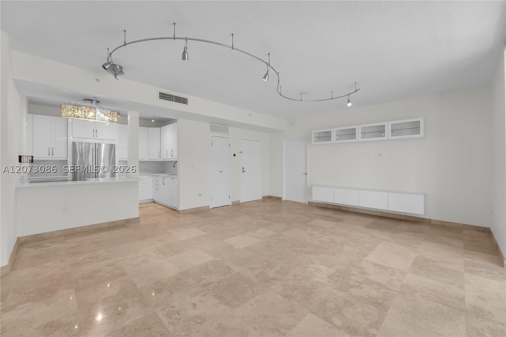 1 Century Ln #202 Miami Beach, FL 33139