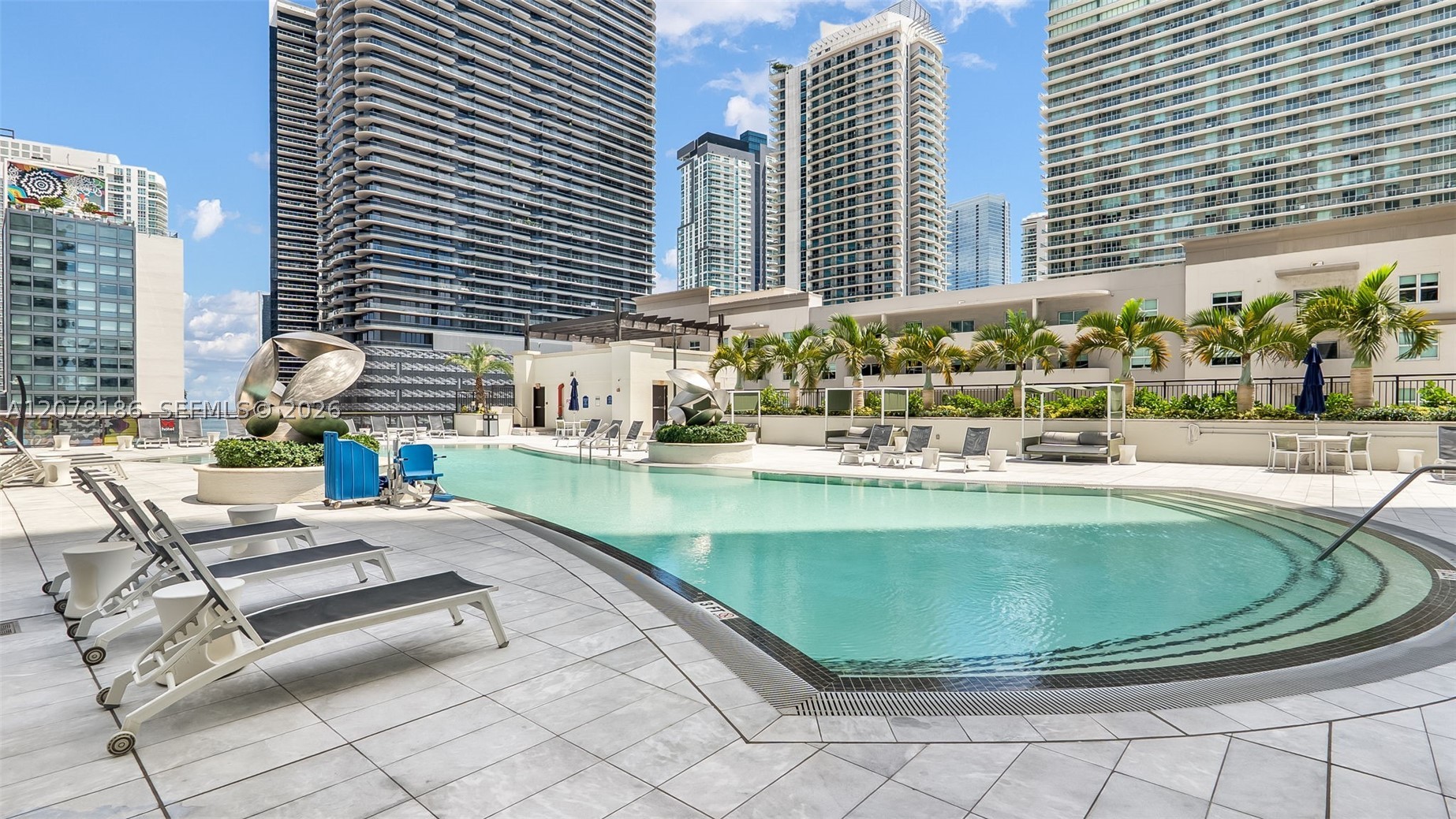 999 SW 1st Ave #2004 Miami, FL 33130