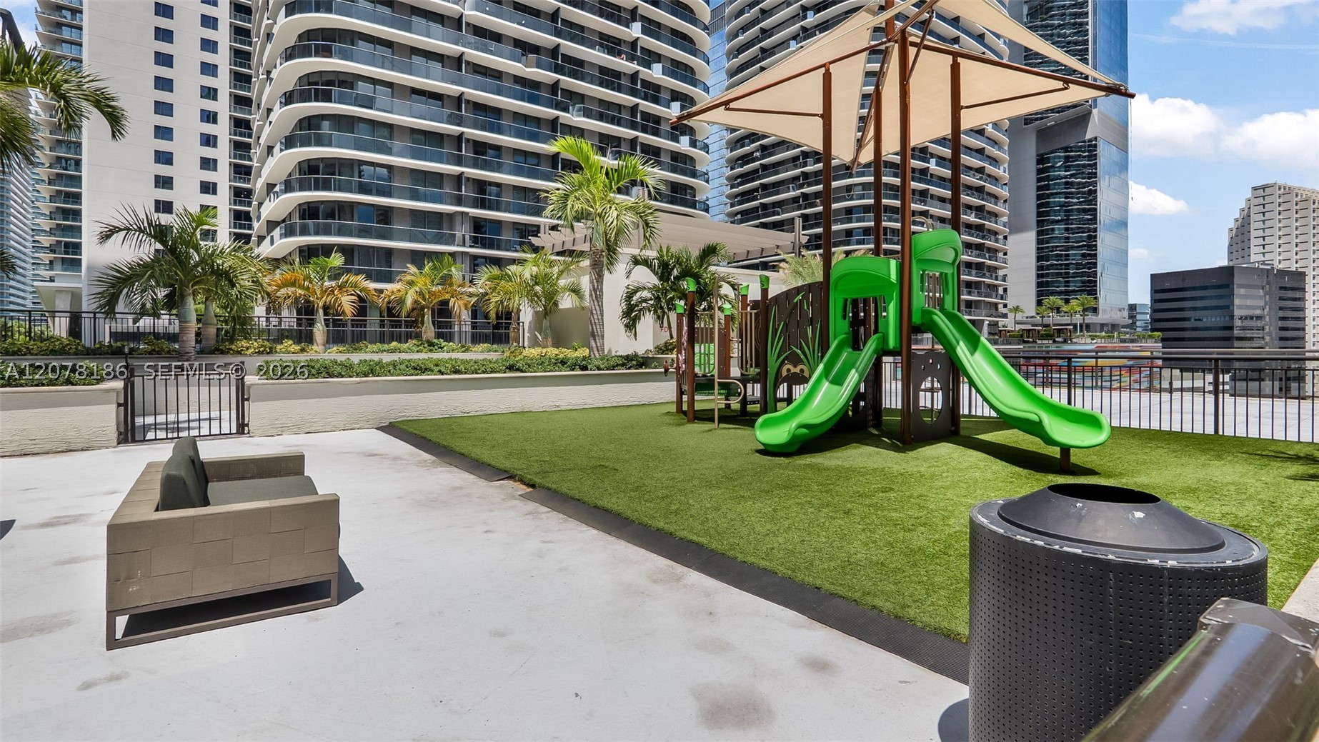 999 SW 1st Ave #2004 Miami, FL 33130