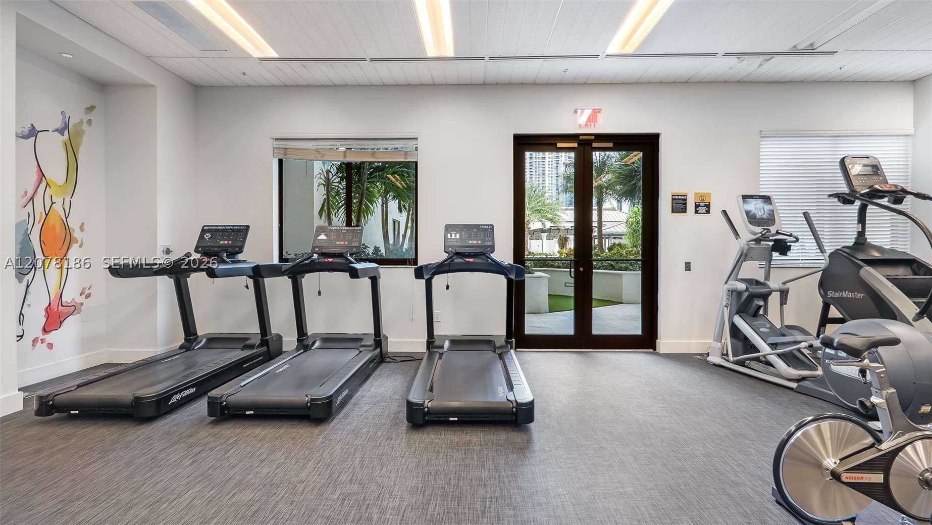 999 SW 1st Ave #2004 Miami, FL 33130
