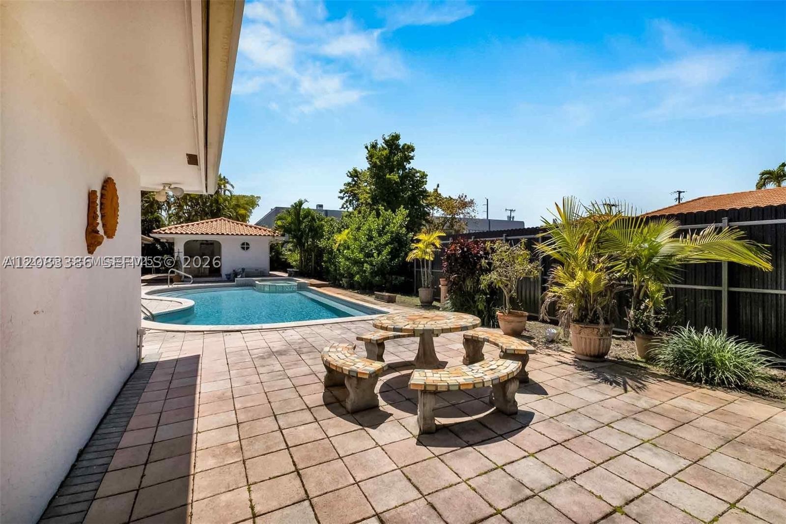 7080 SW 98th Ave Miami, FL 33173