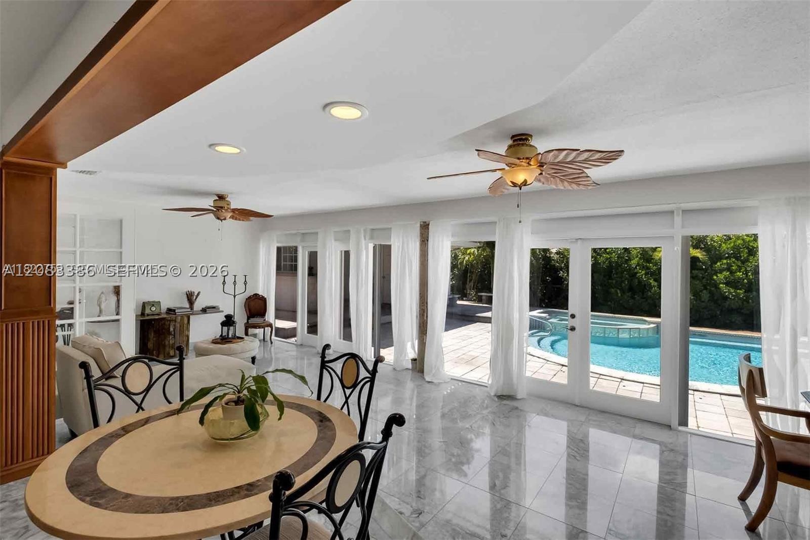 7080 SW 98th Ave Miami, FL 33173