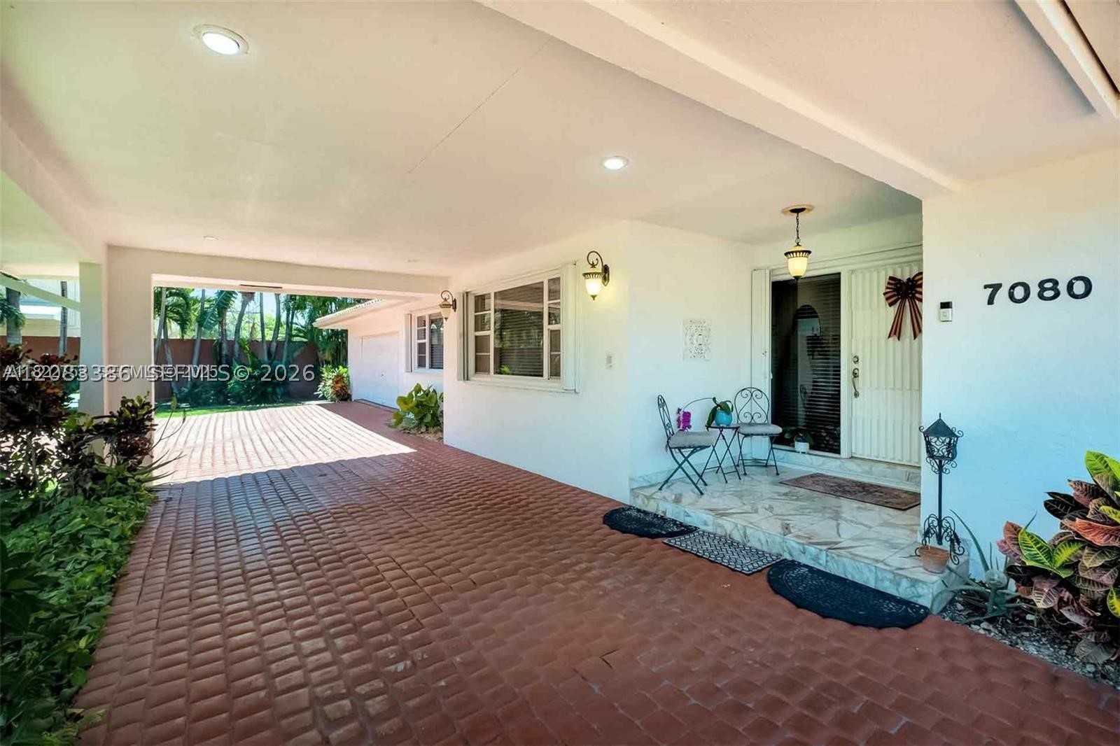 7080 SW 98th Ave Miami, FL 33173
