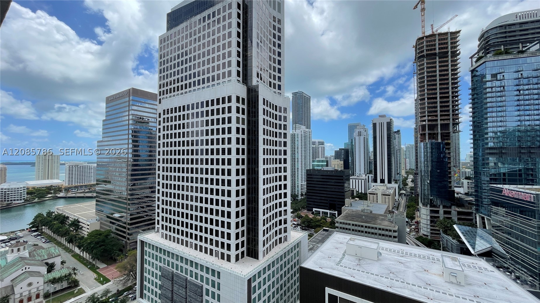 image 500 Brickell West9