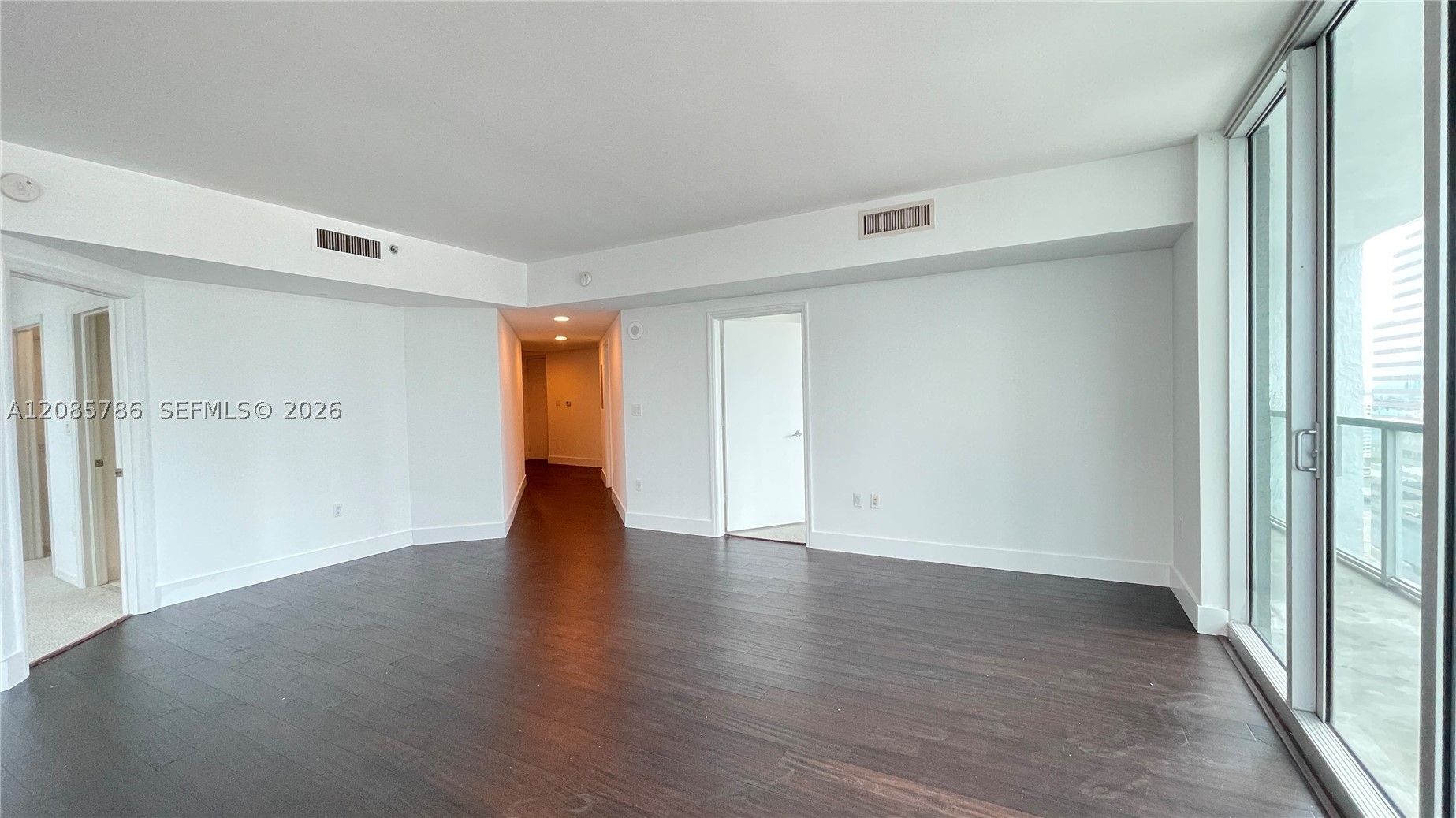 image 500 Brickell West20