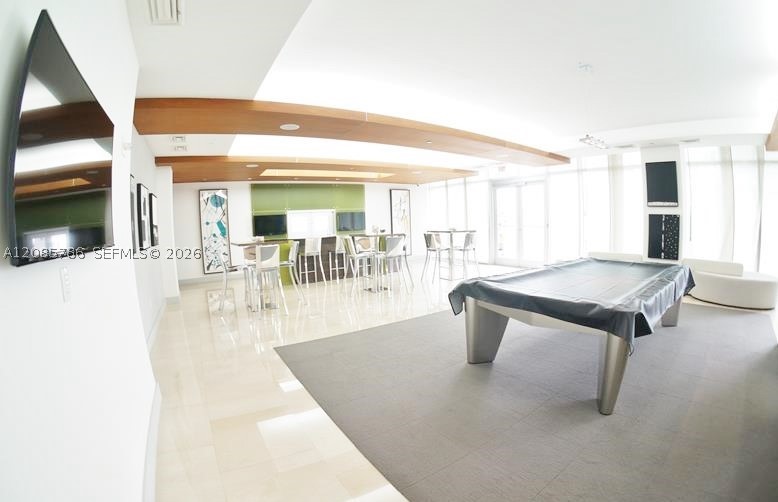 image 500 Brickell West34