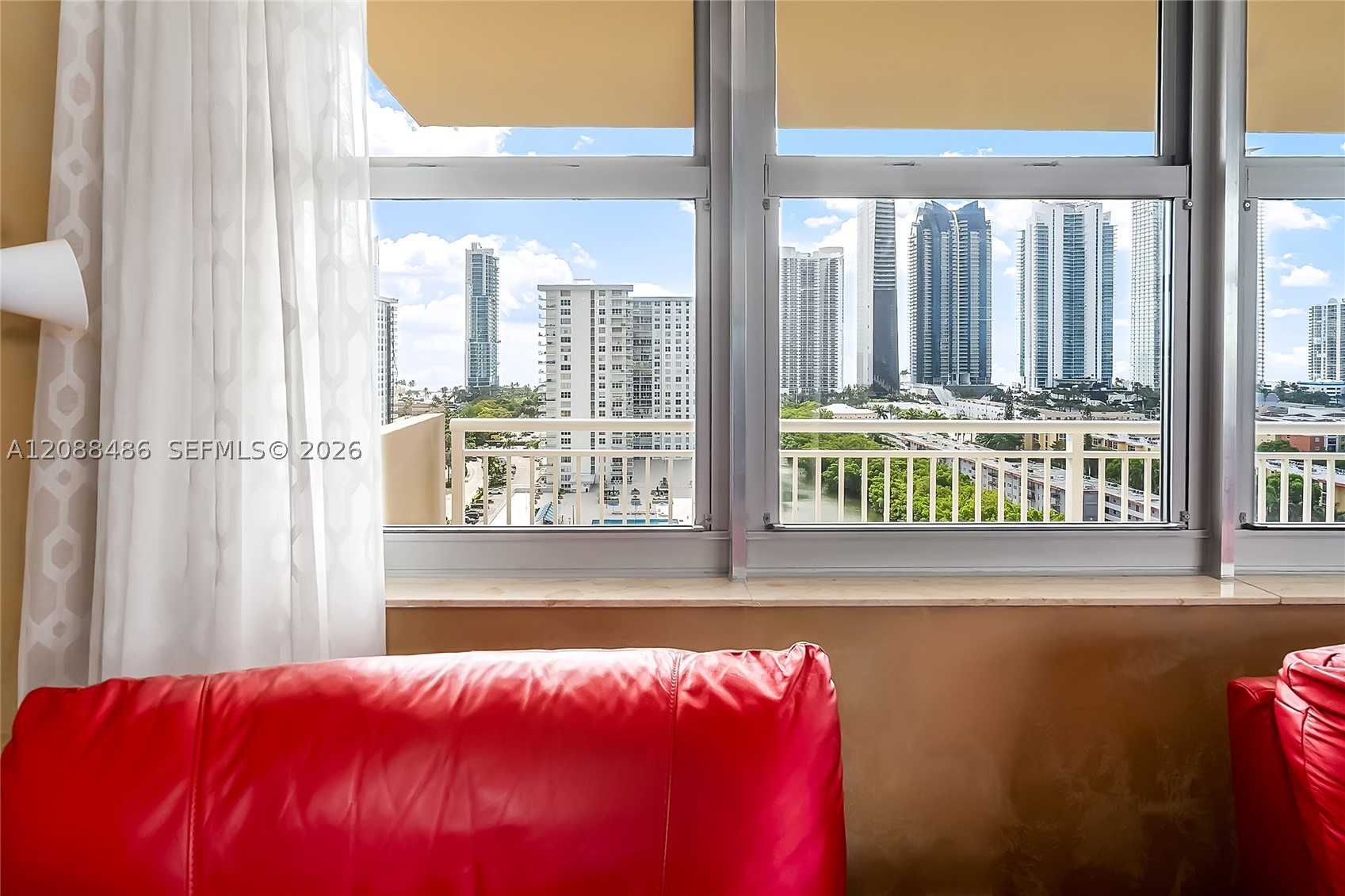 image Winston Towers 10016