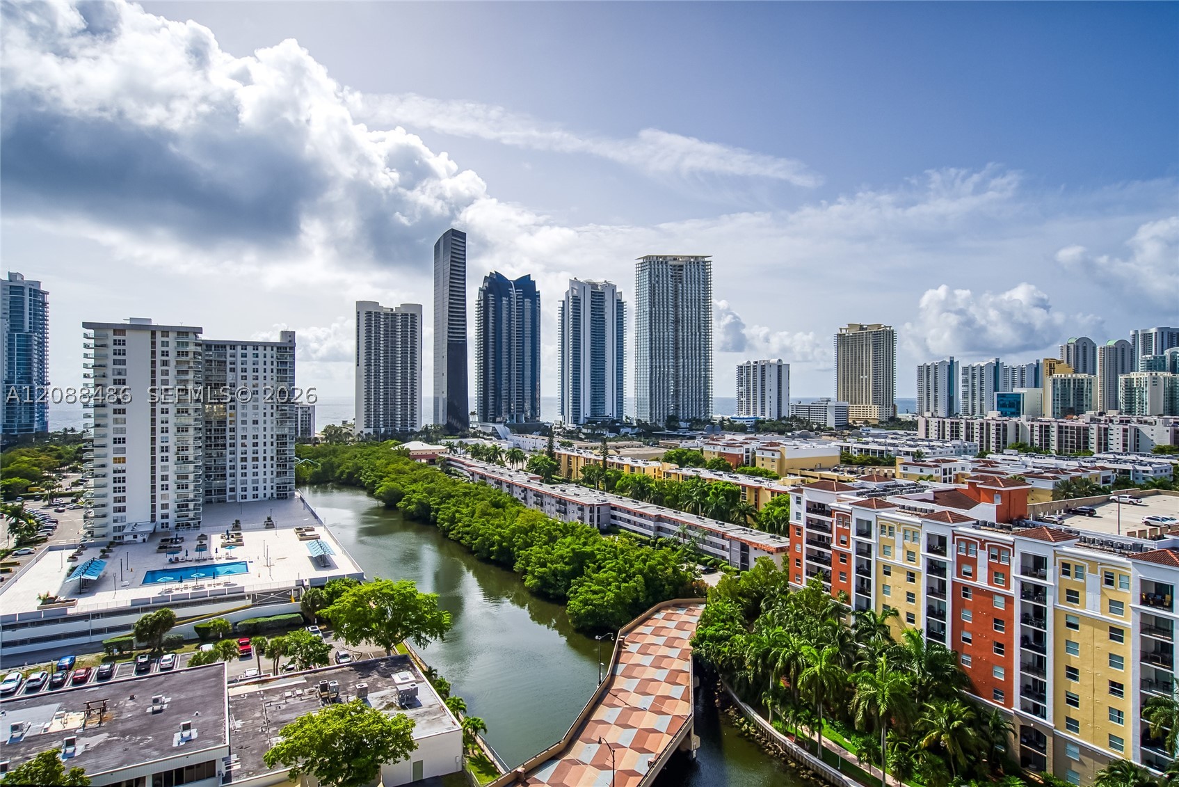 image Winston Towers 10046