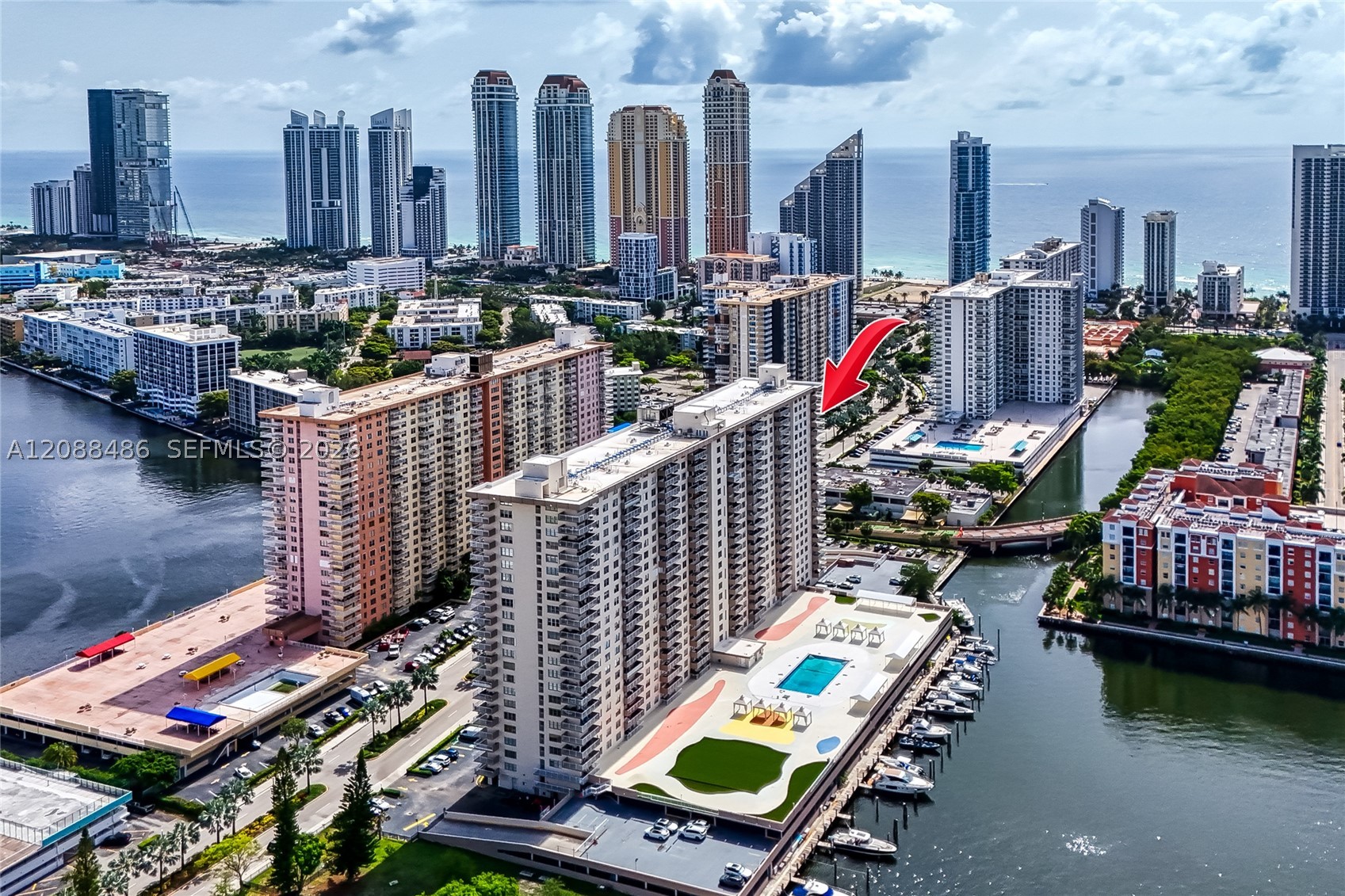 image Winston Towers 10053