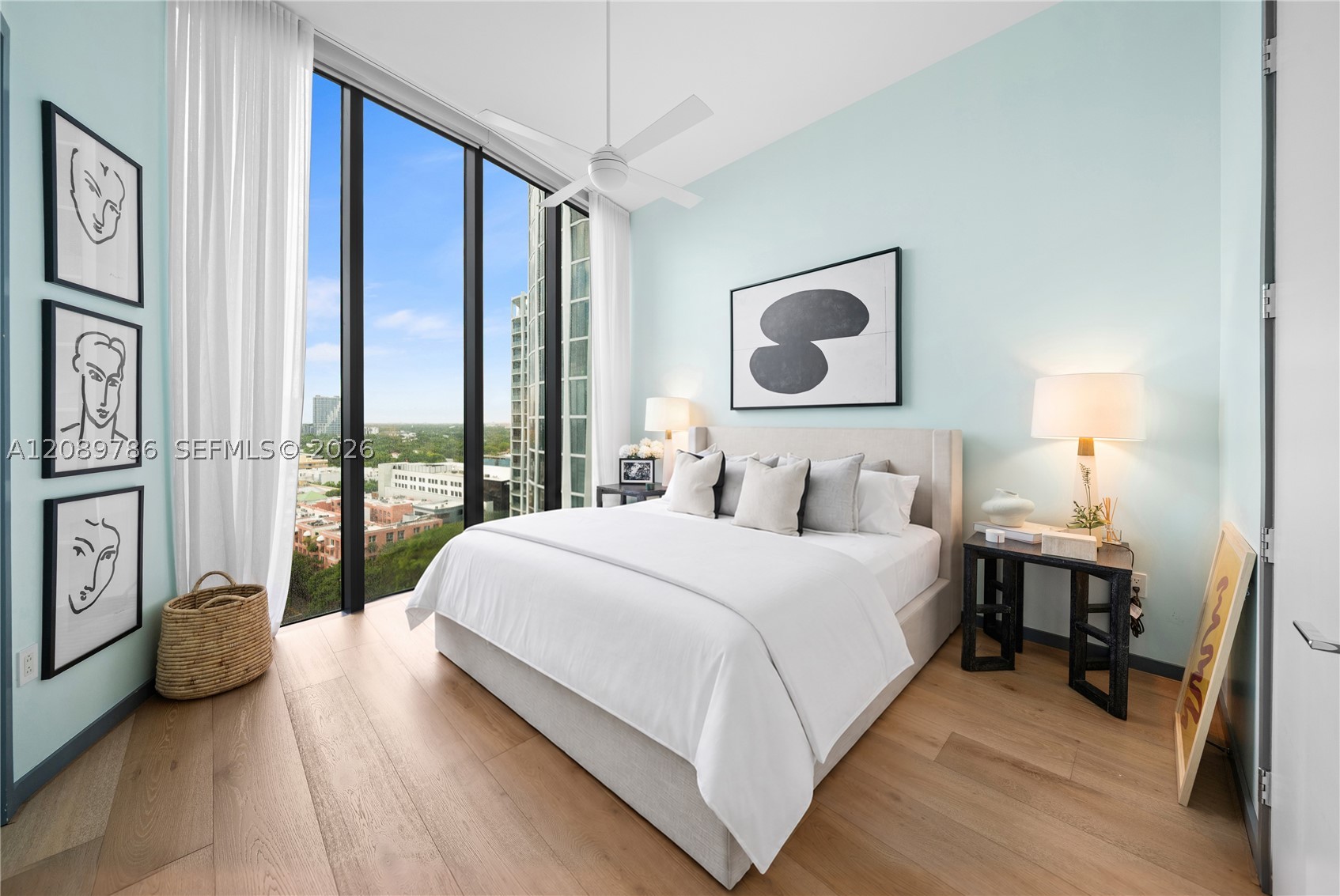2811 S Bayshore Dr #15C Miami, FL 33133