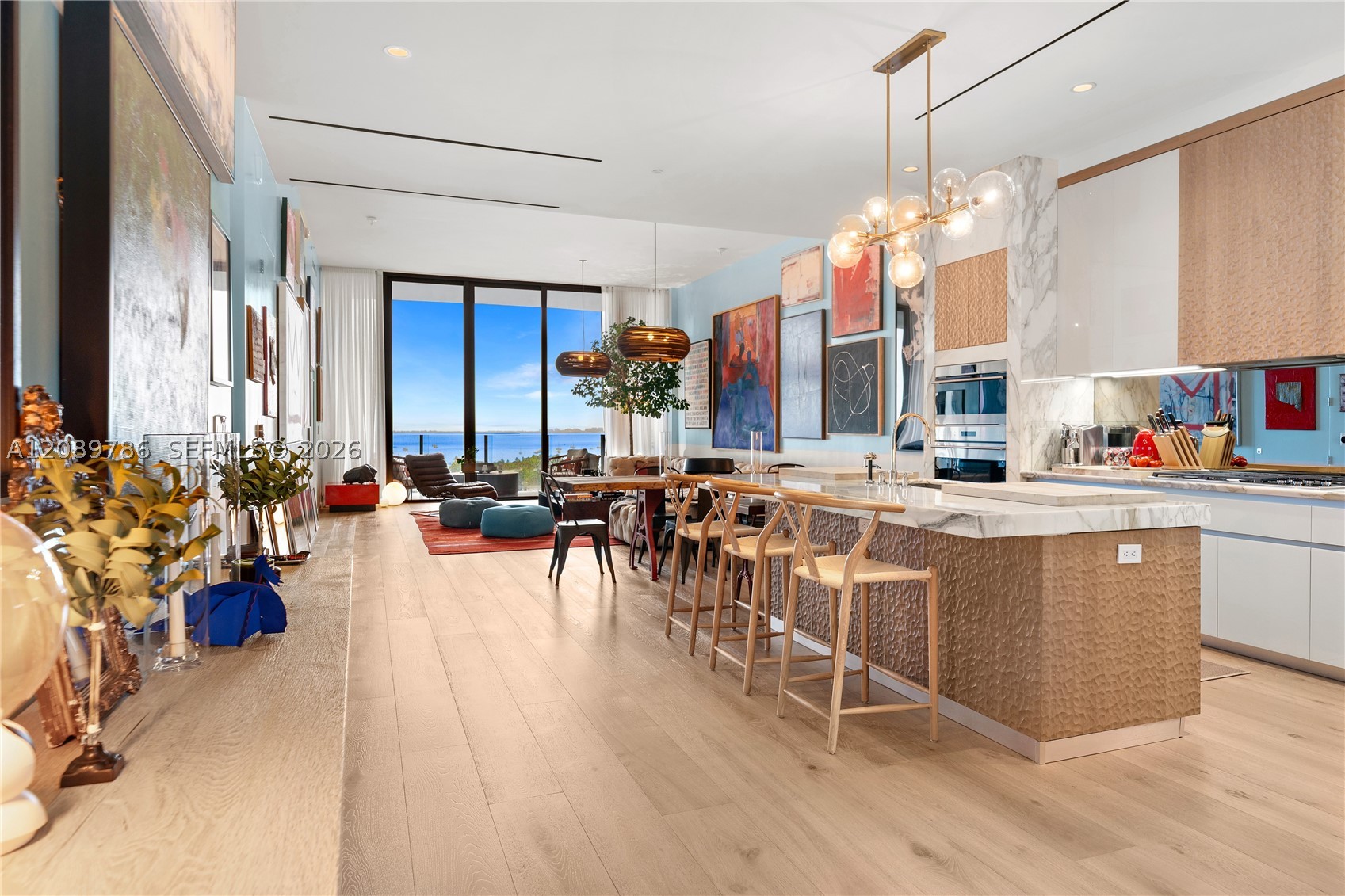 2811 S Bayshore Dr #15C Miami, FL 33133