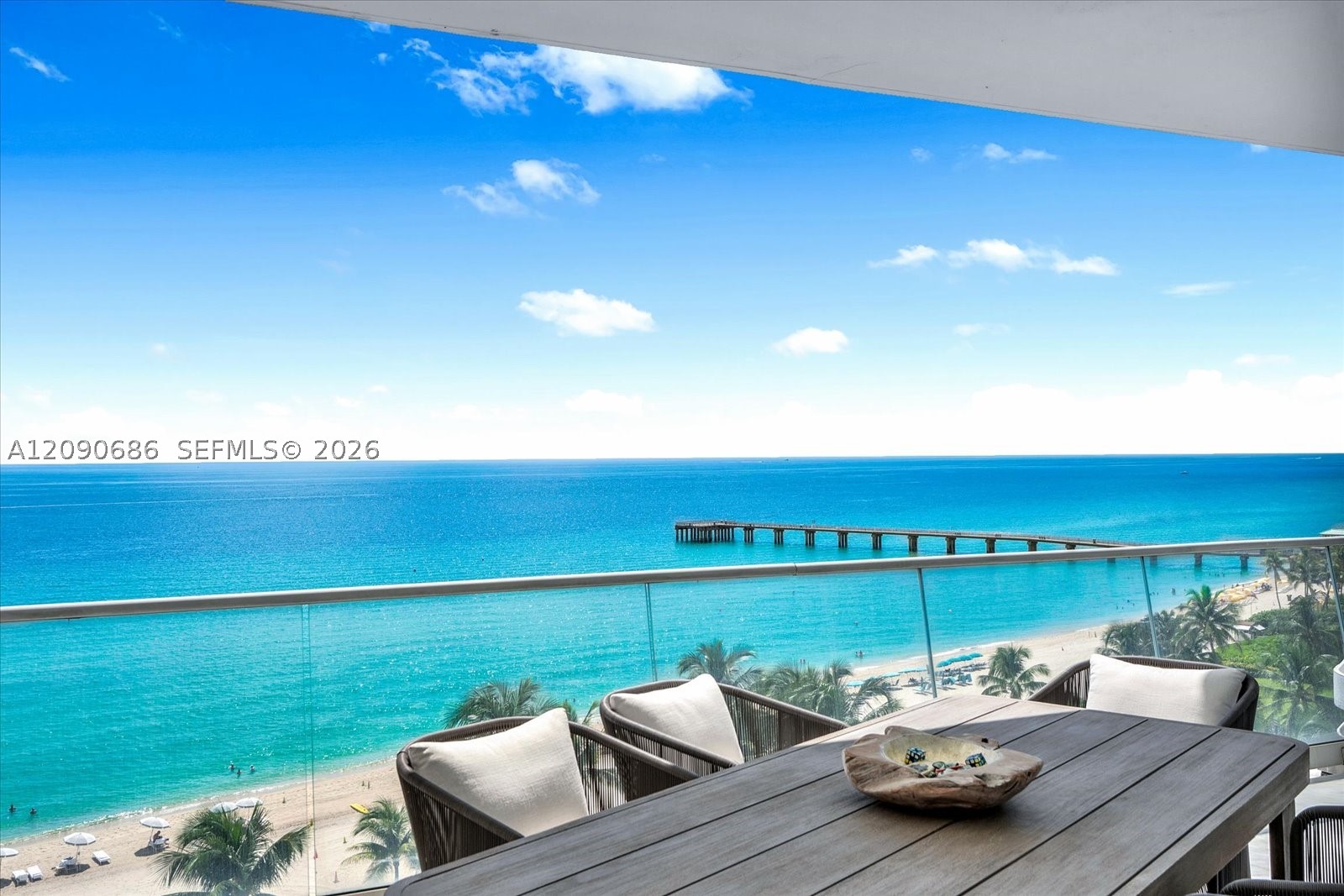 16901 Collins Ave #803