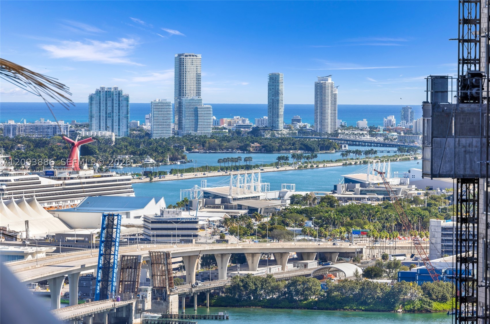image The Crosby Miami Worldcenter21