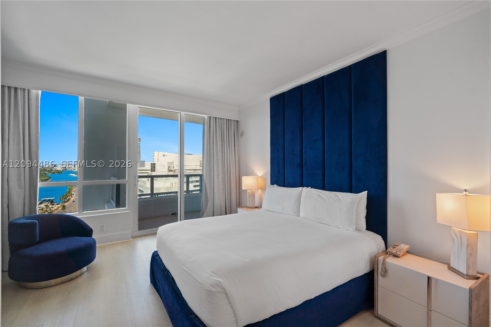 image Fontainebleau Ii Condo22