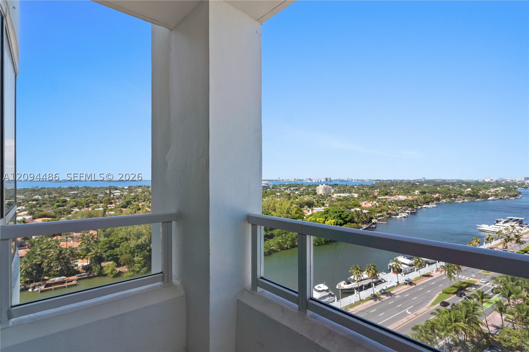image Fontainebleau Ii Condo28