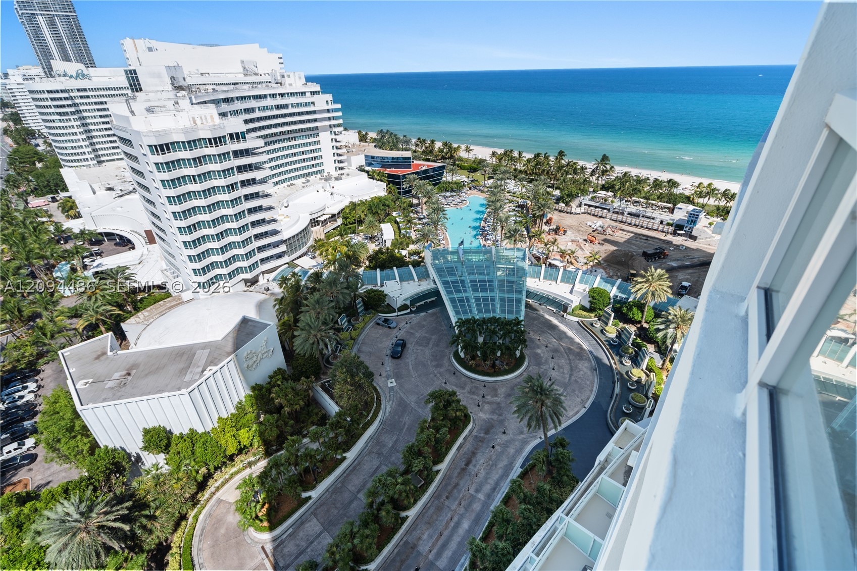 image Fontainebleau Ii Condo6