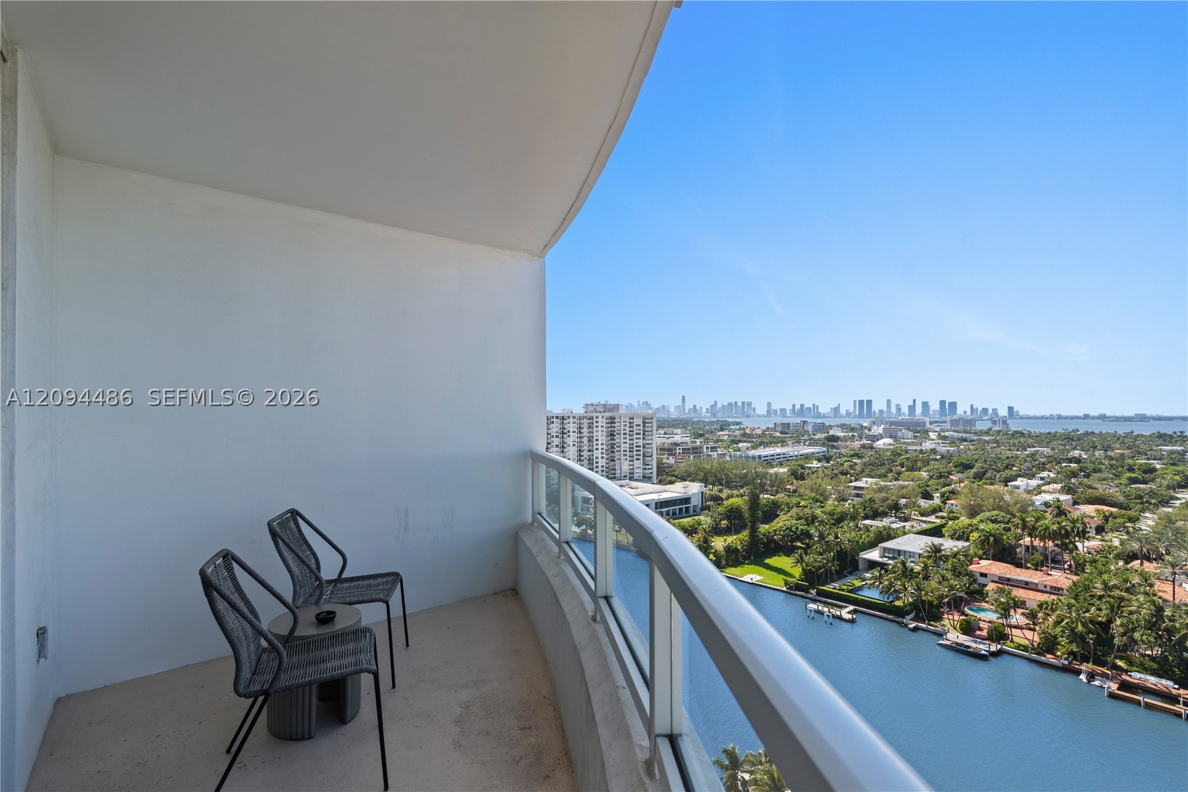 image Fontainebleau Ii Condo8
