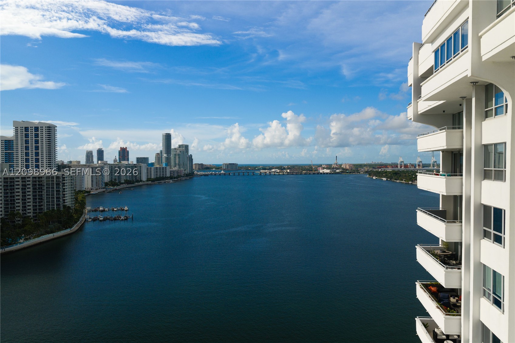 11 Island Ave #2006 Miami Beach, FL 33139