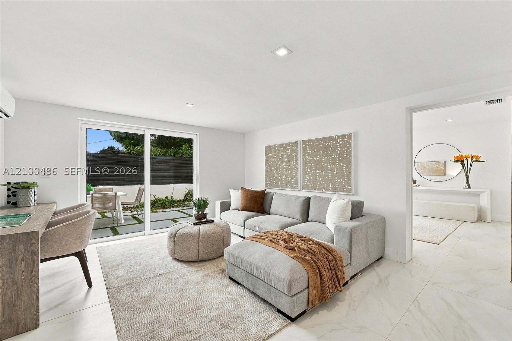 596 W 50th St Miami Beach, FL 33140