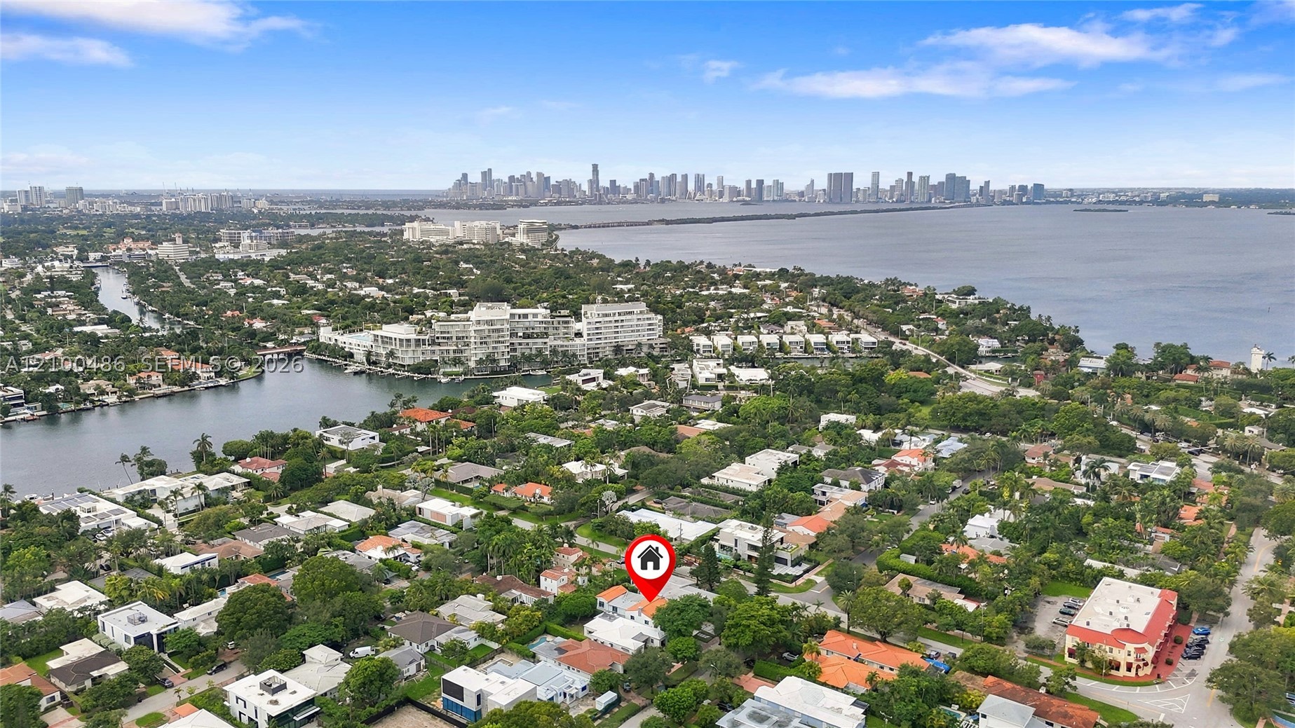 596 W 50th St Miami Beach, FL 33140