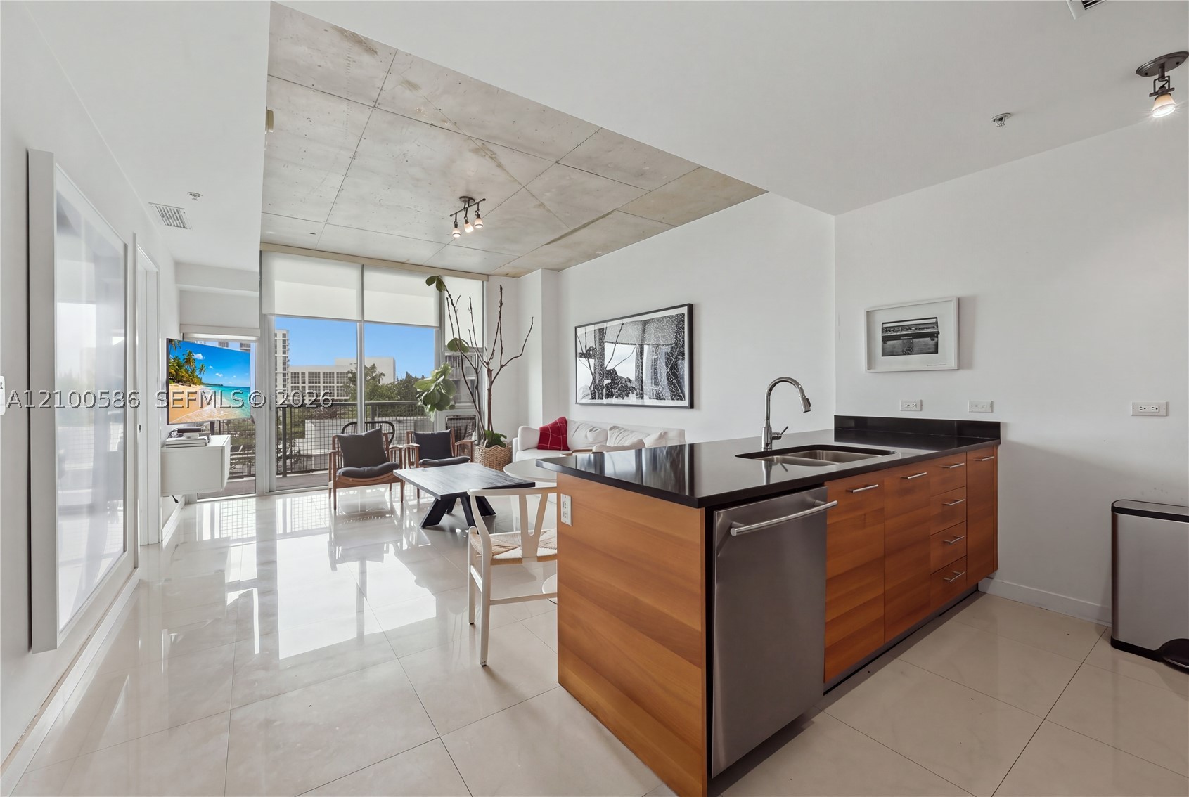 image 4 Midtown1