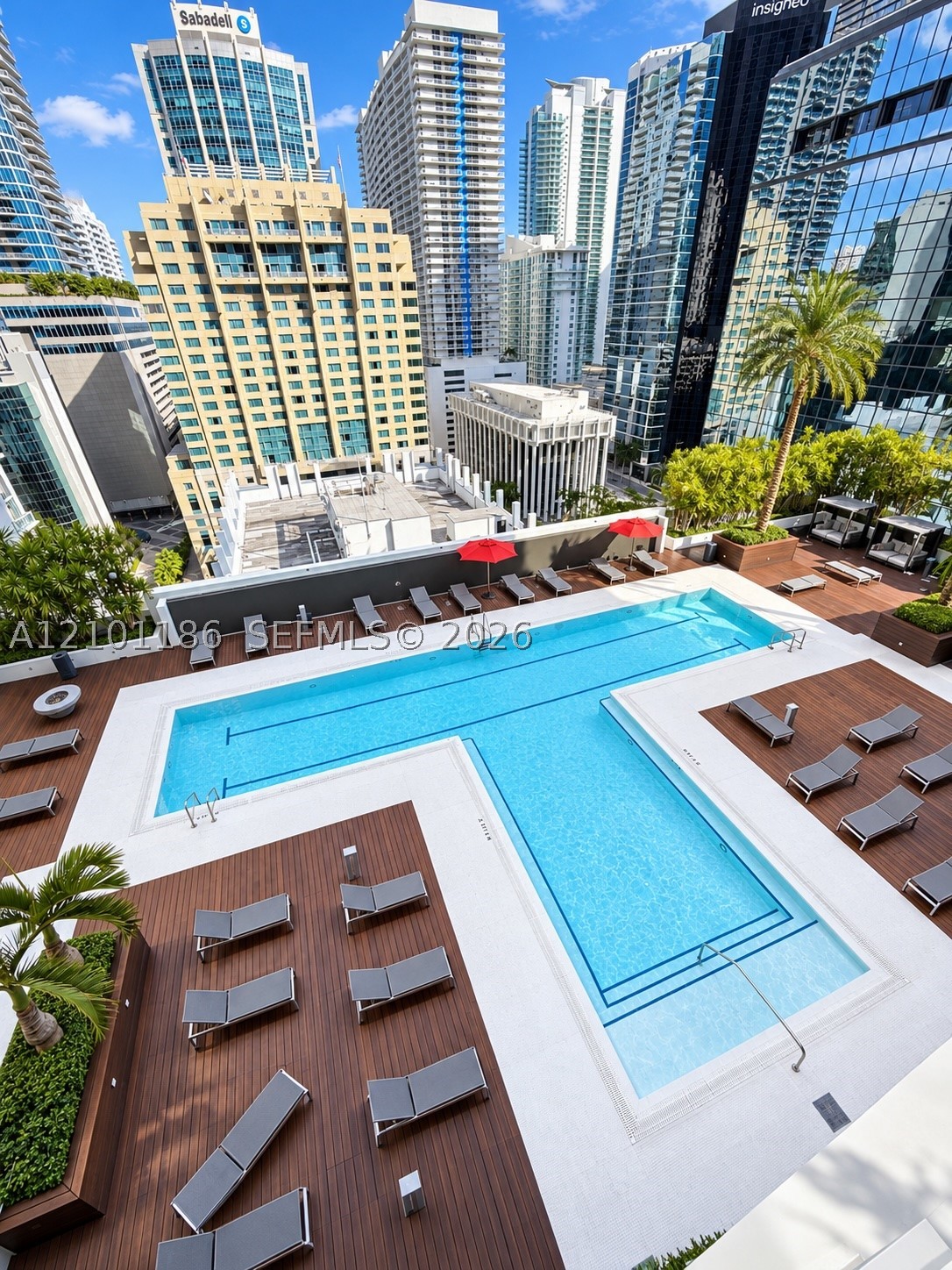 image The Bond on Brickell13