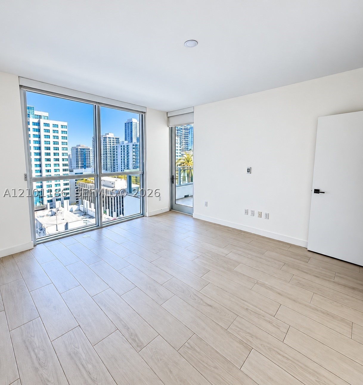 image The Bond on Brickell5