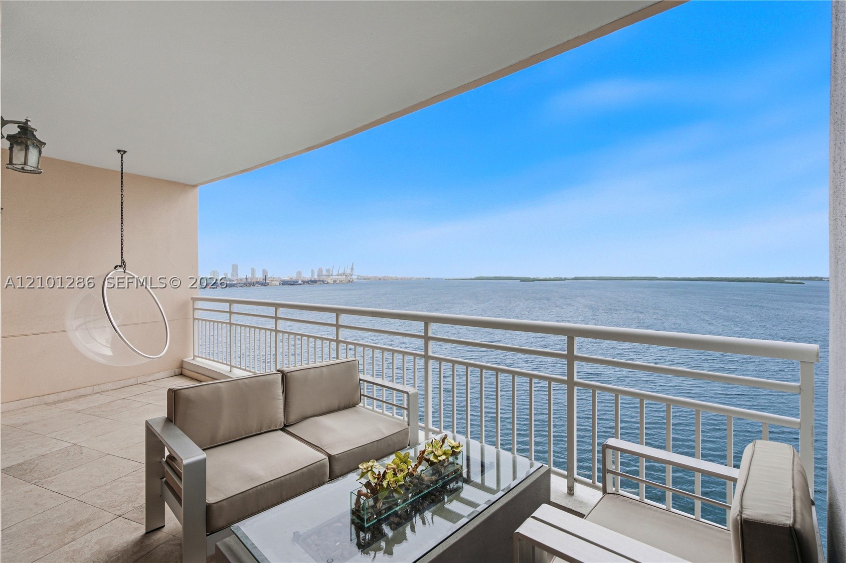 808 Brickell Key Dr #1106