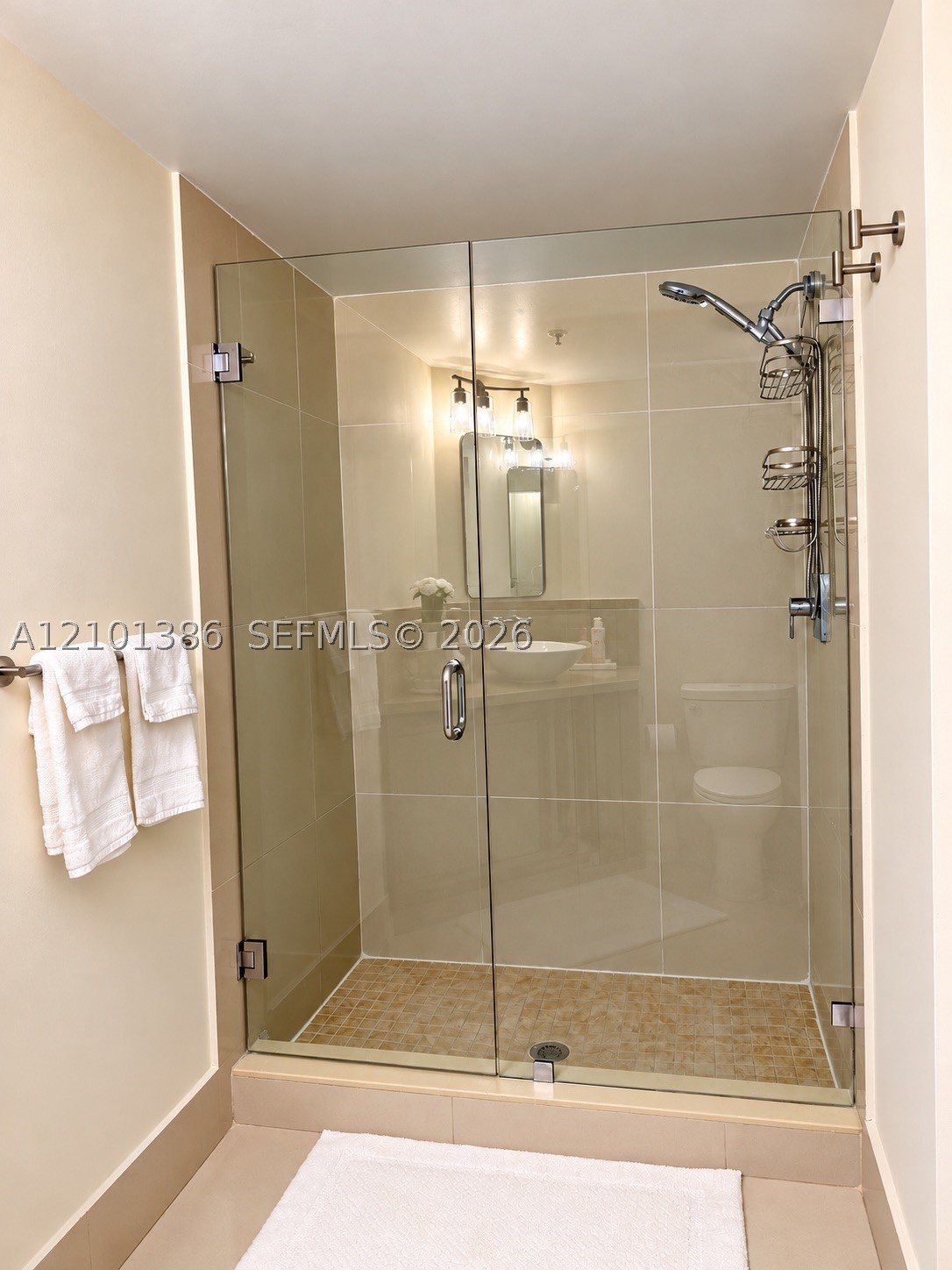 image Porto Bellagio Condo14