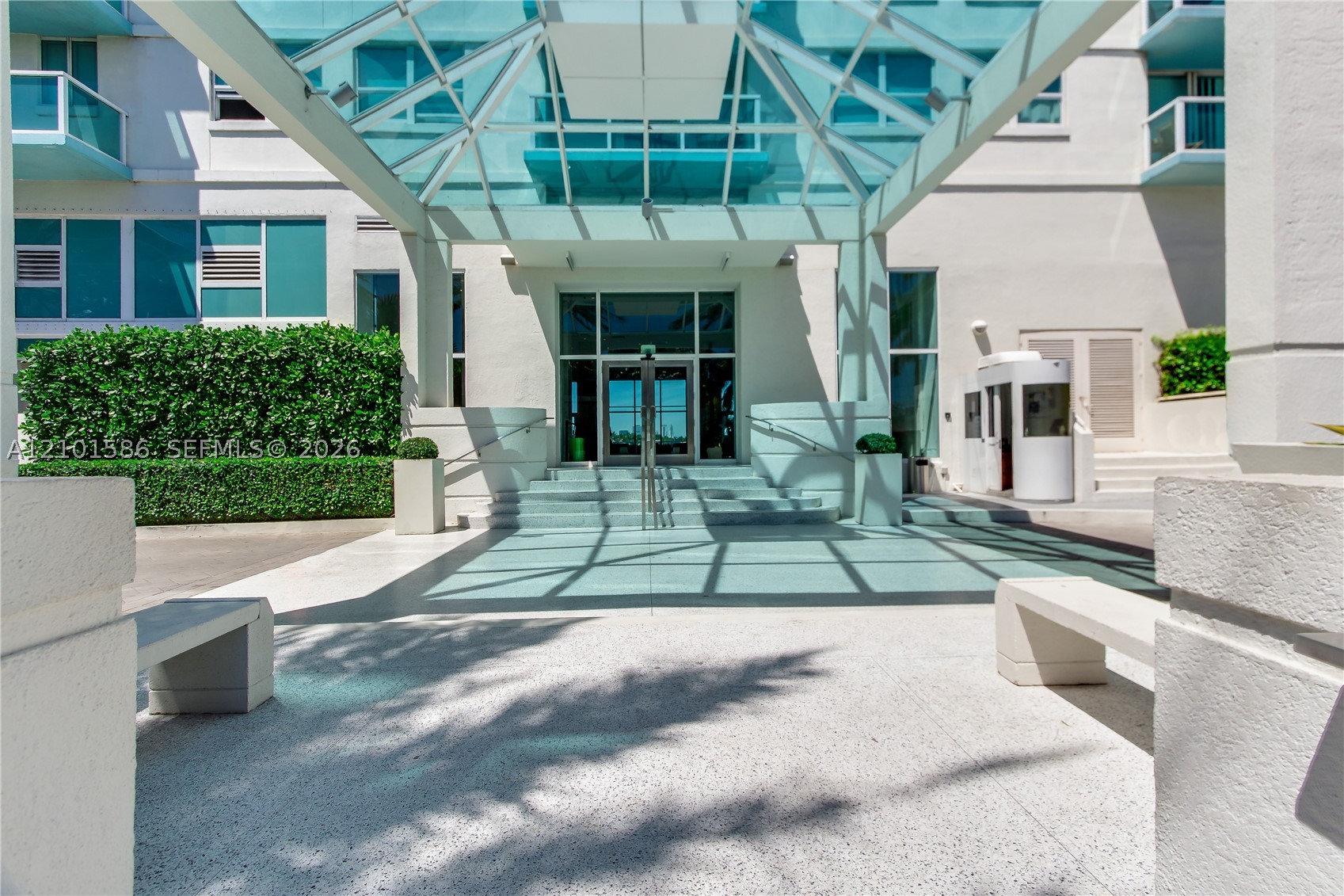 image The Floridian30