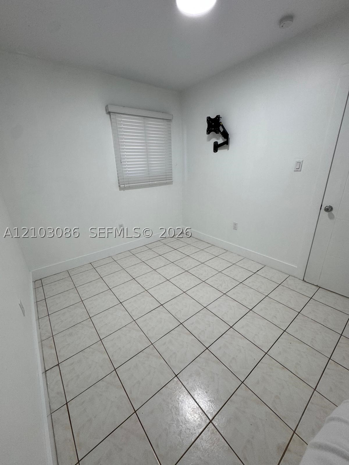 850 SE 2nd Pl Hialeah, FL 33010