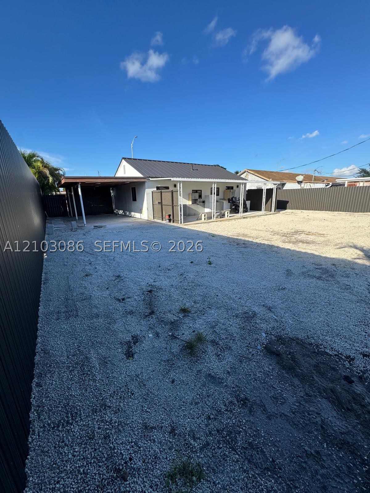850 SE 2nd Pl Hialeah, FL 33010