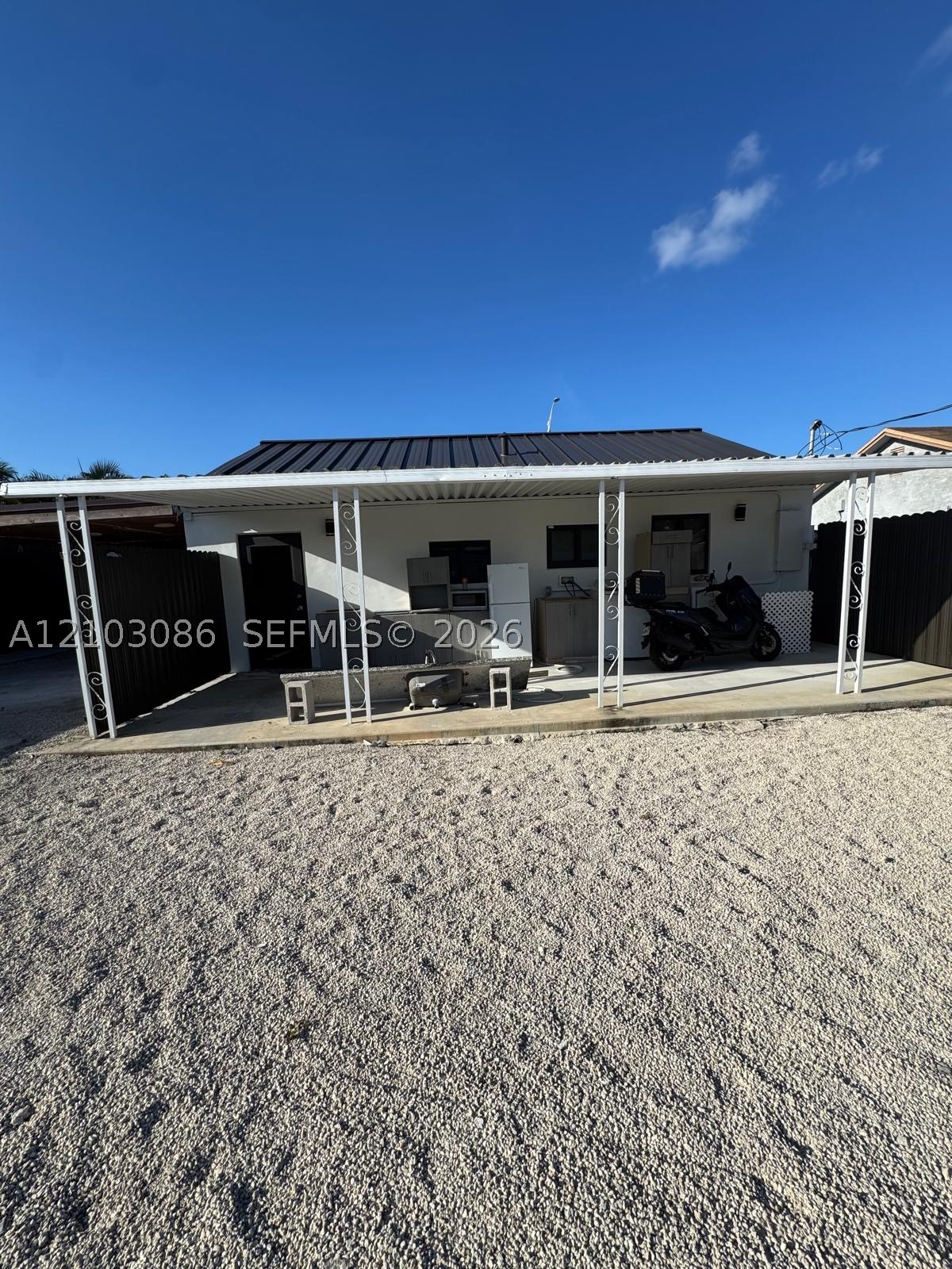 850 SE 2nd Pl Hialeah, FL 33010