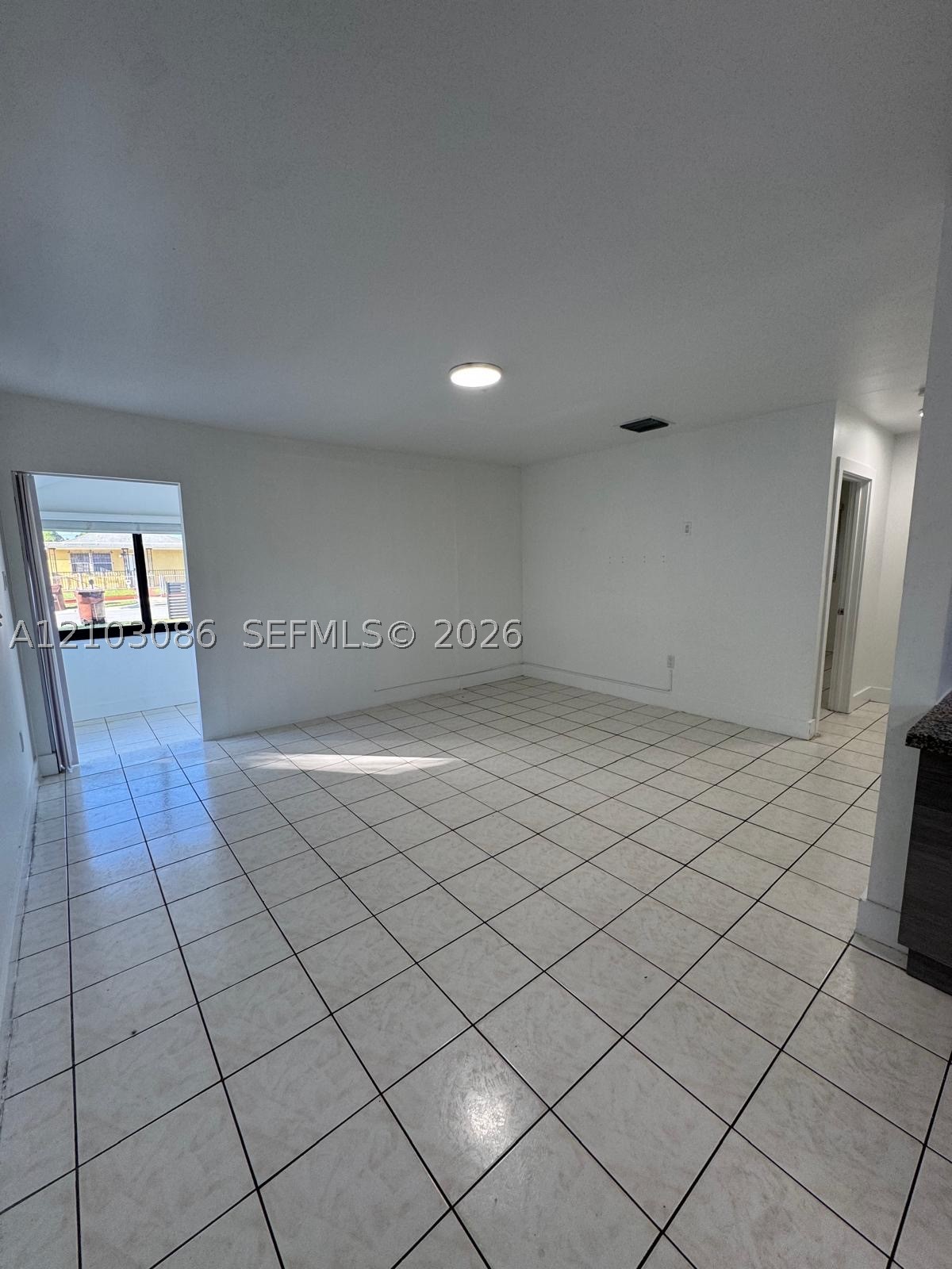 850 SE 2nd Pl Hialeah, FL 33010