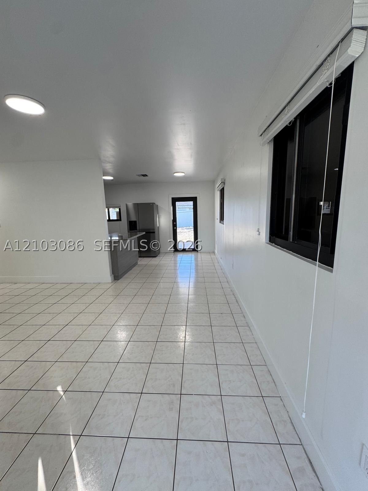 850 SE 2nd Pl Hialeah, FL 33010