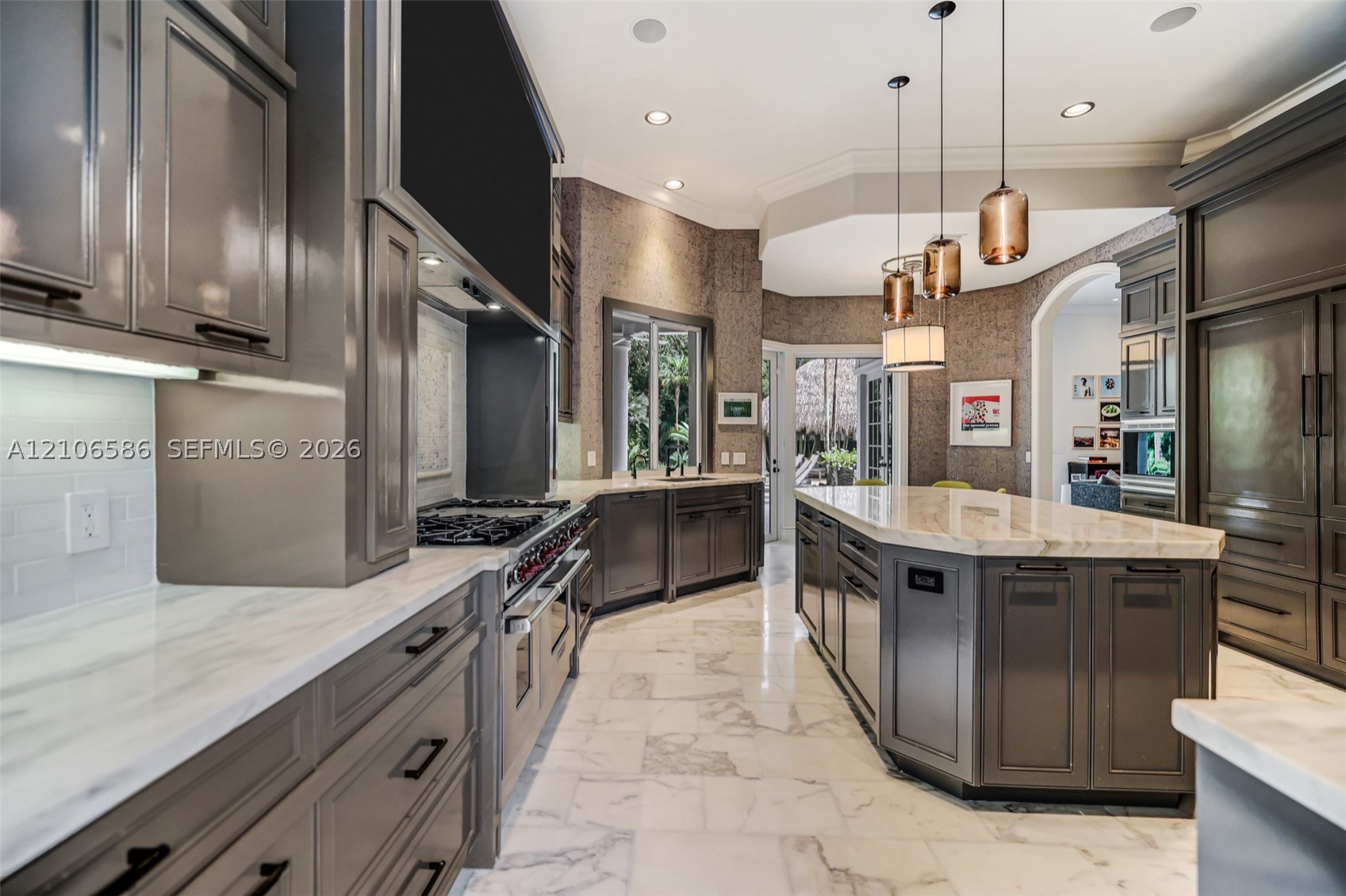 9325 SW 59th Pl Pinecrest, FL 33156