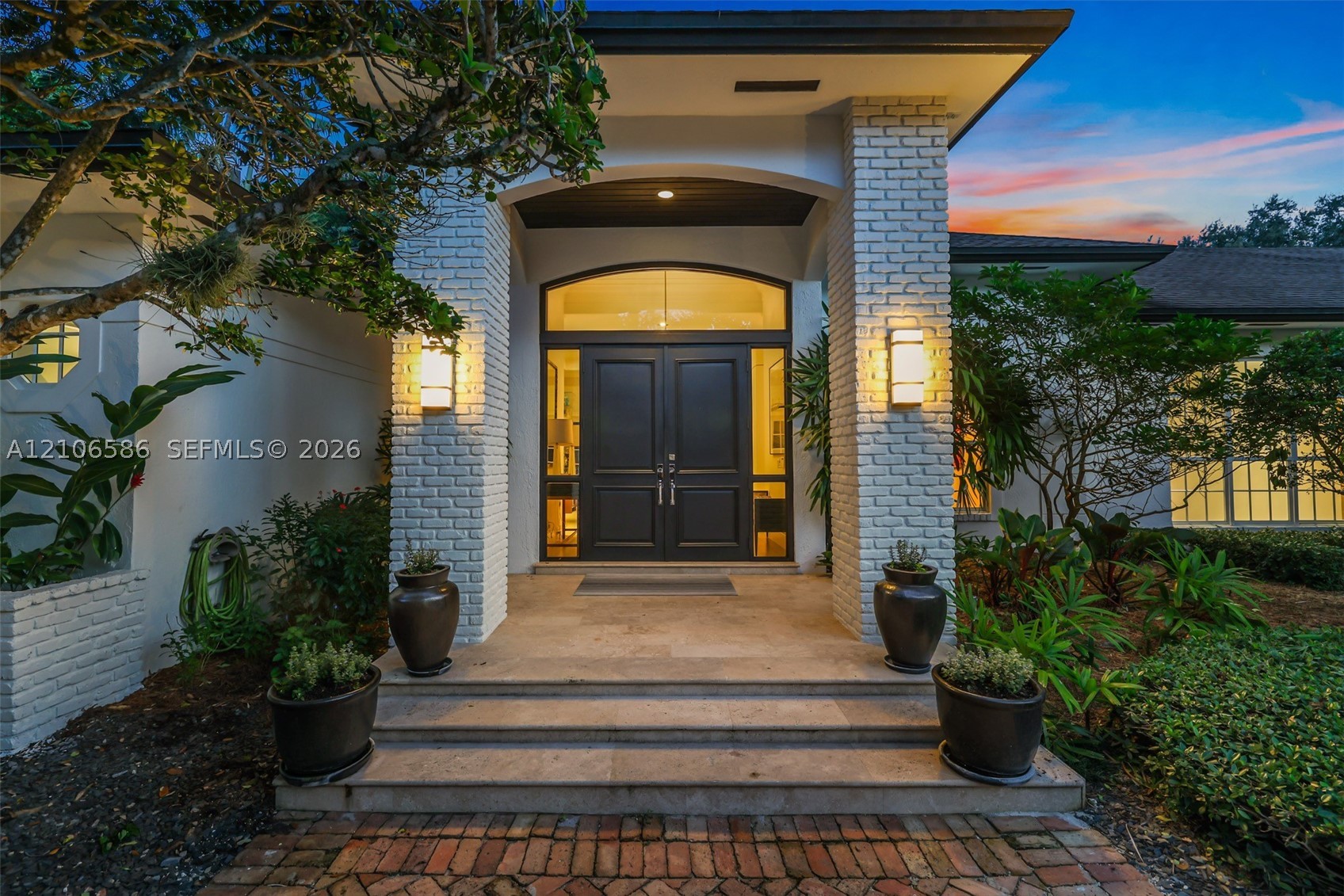 9325 SW 59th Pl Pinecrest, FL 33156