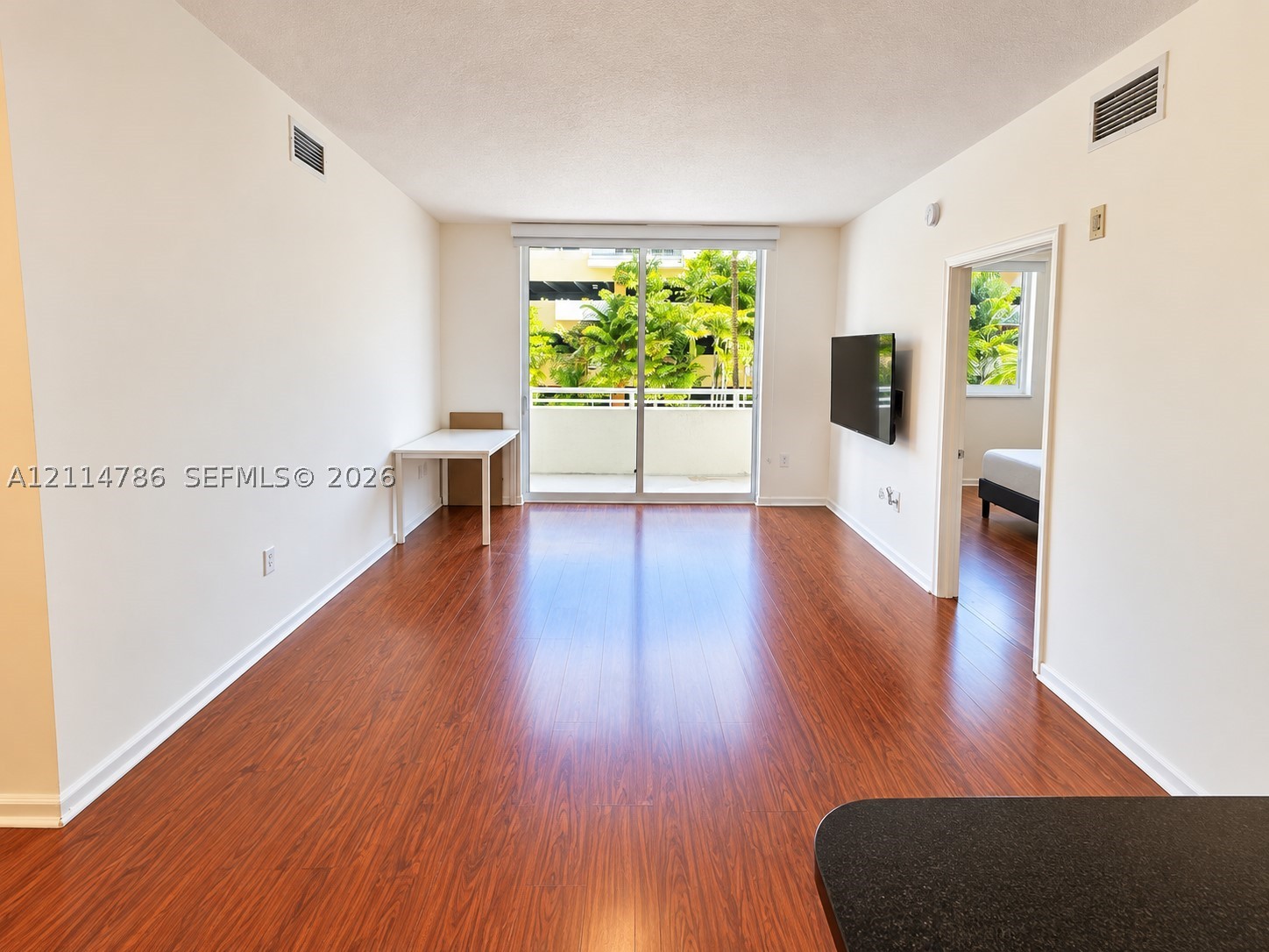 image The Venture at Aventura1