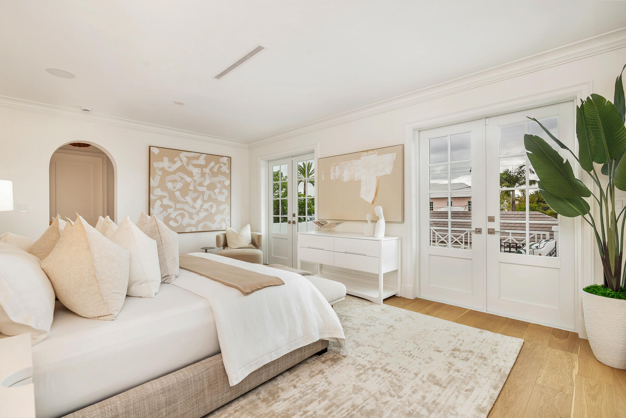 233 Seville West Palm Beach, FL 33405