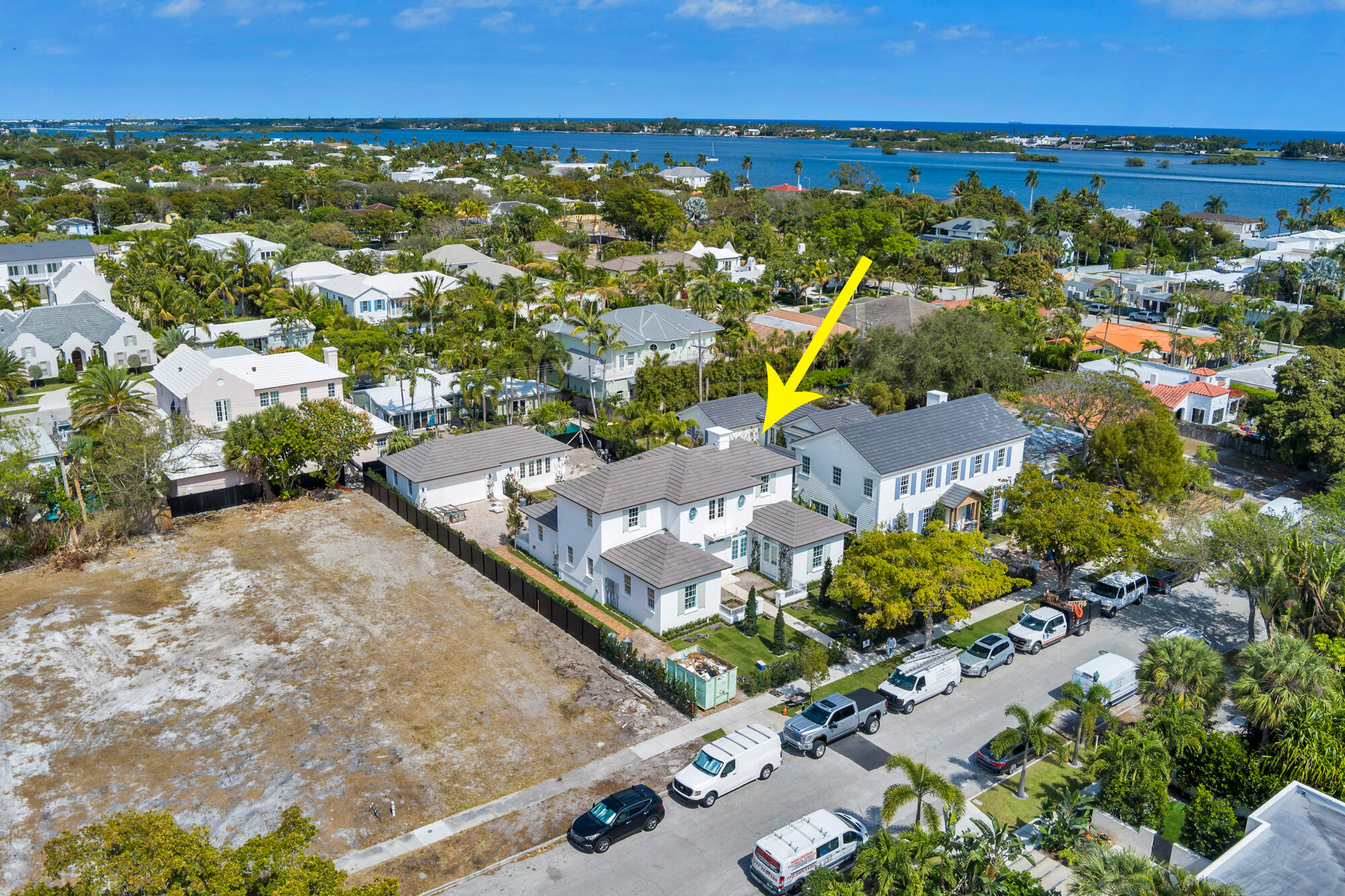 233 Seville West Palm Beach, FL 33405