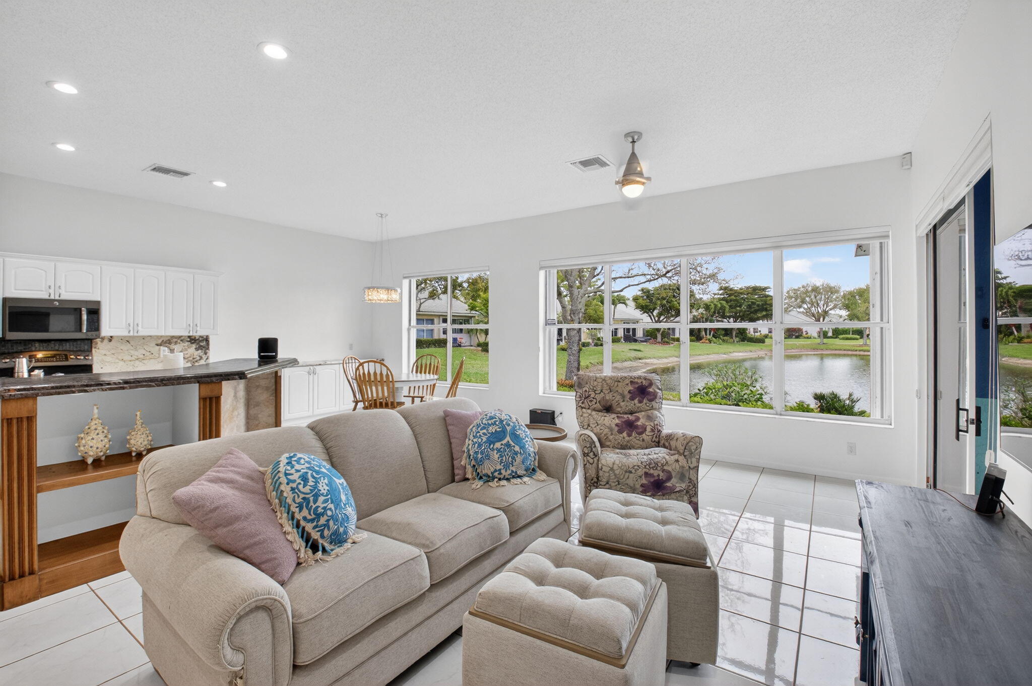 7823 Rockford Boynton Beach, FL 33472