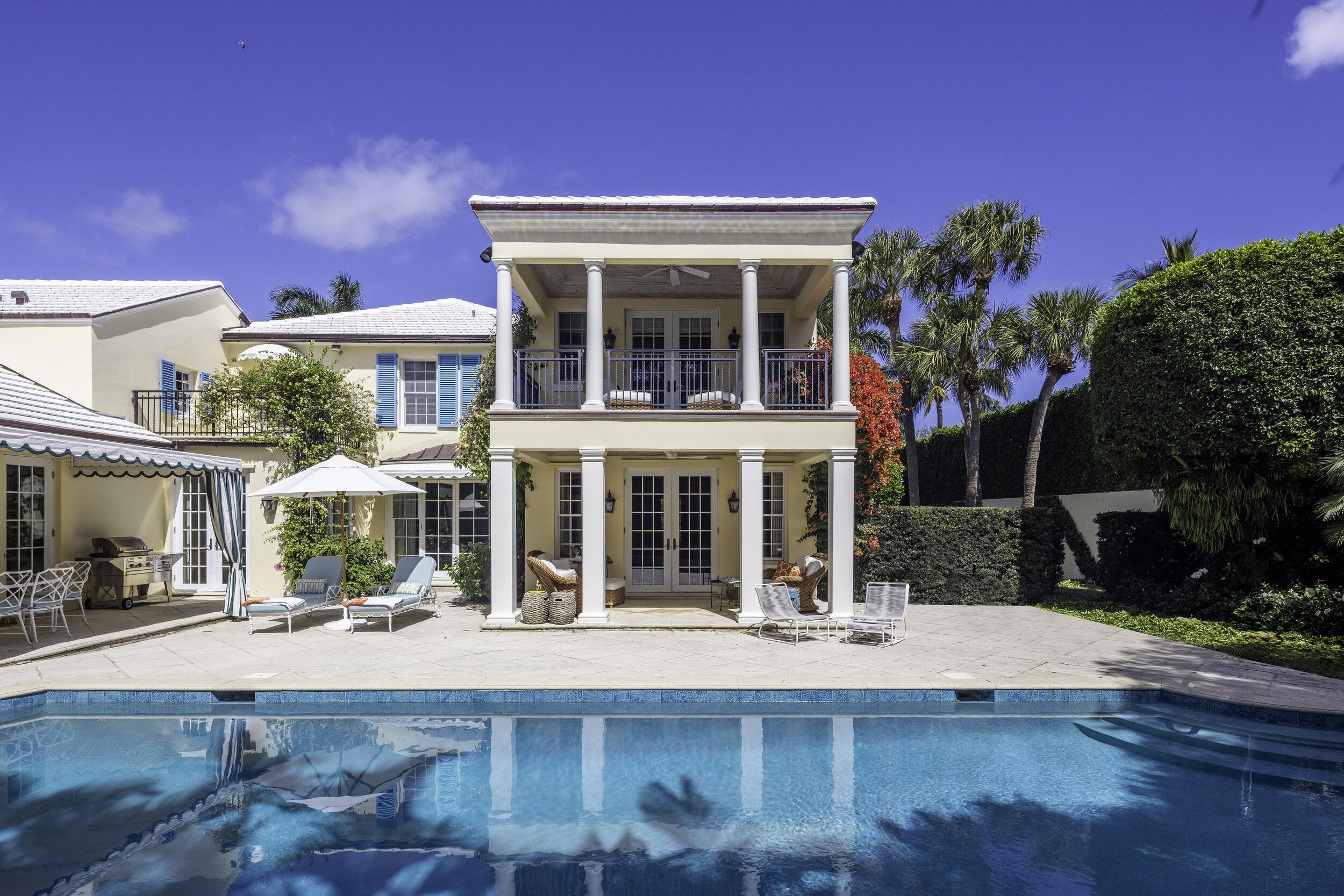 246 Emerald Palm Beach, FL 33480