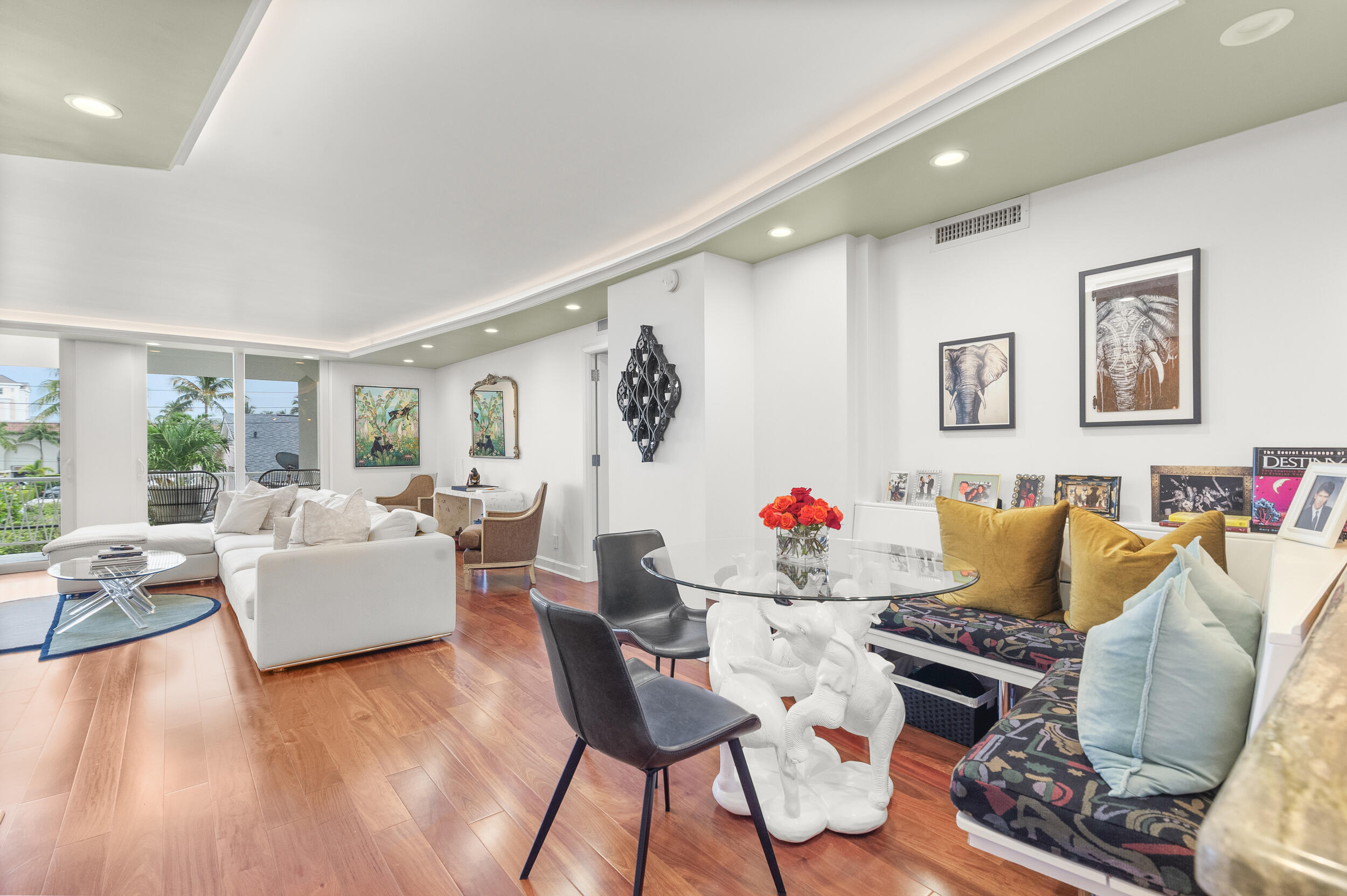 170 Chilean #3c Palm Beach, FL 33480