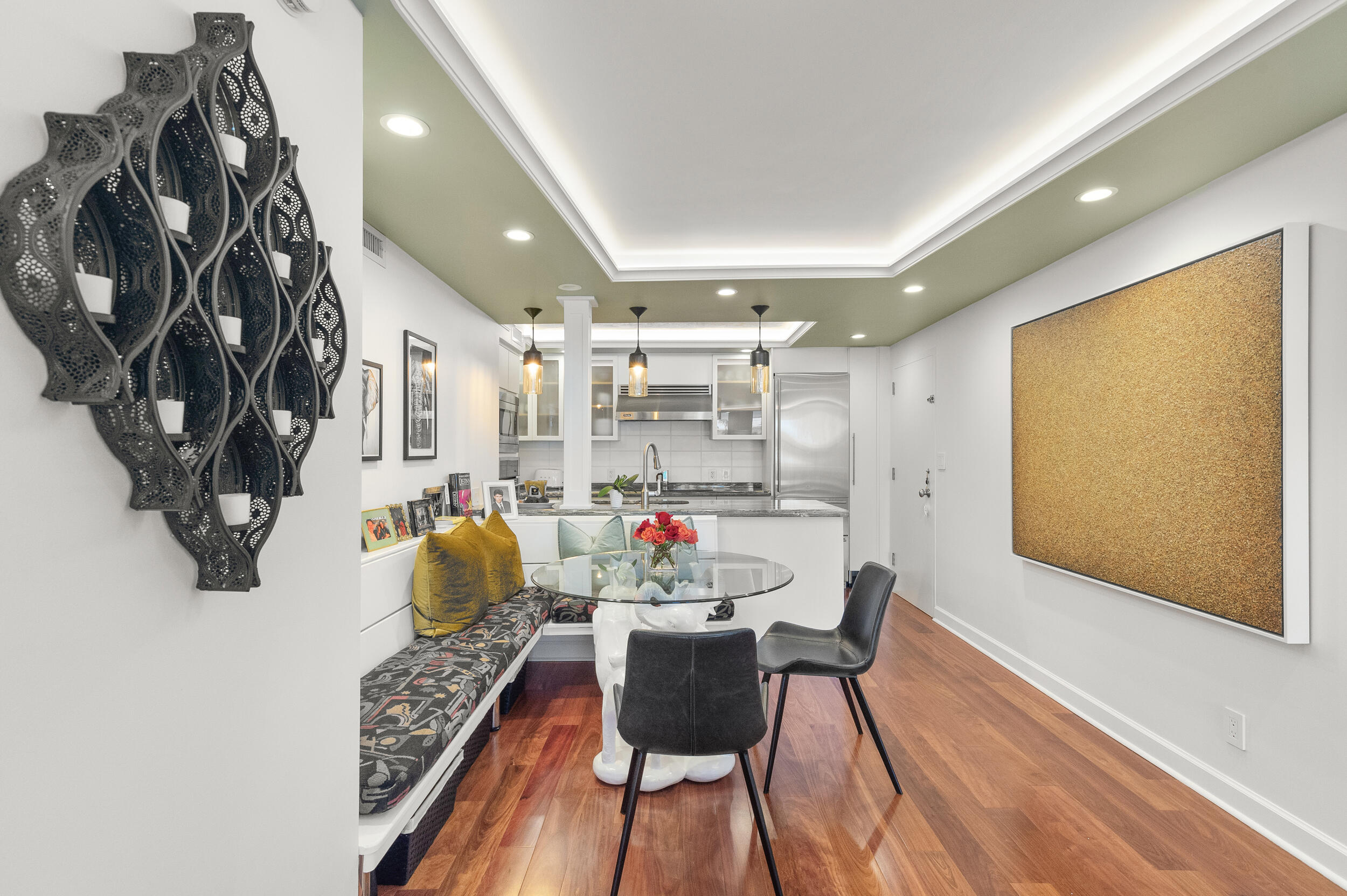 170 Chilean #3c Palm Beach, FL 33480