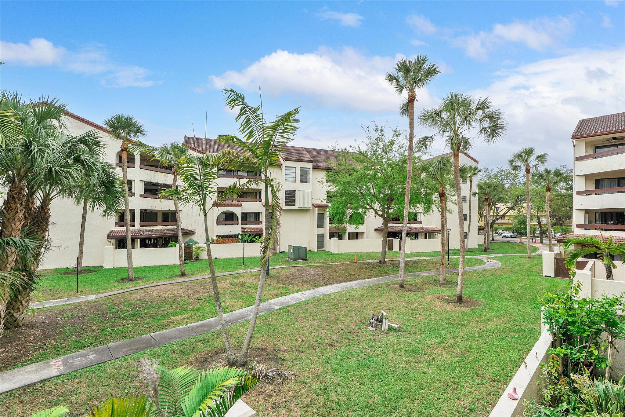 9020 SW 125th #F-203