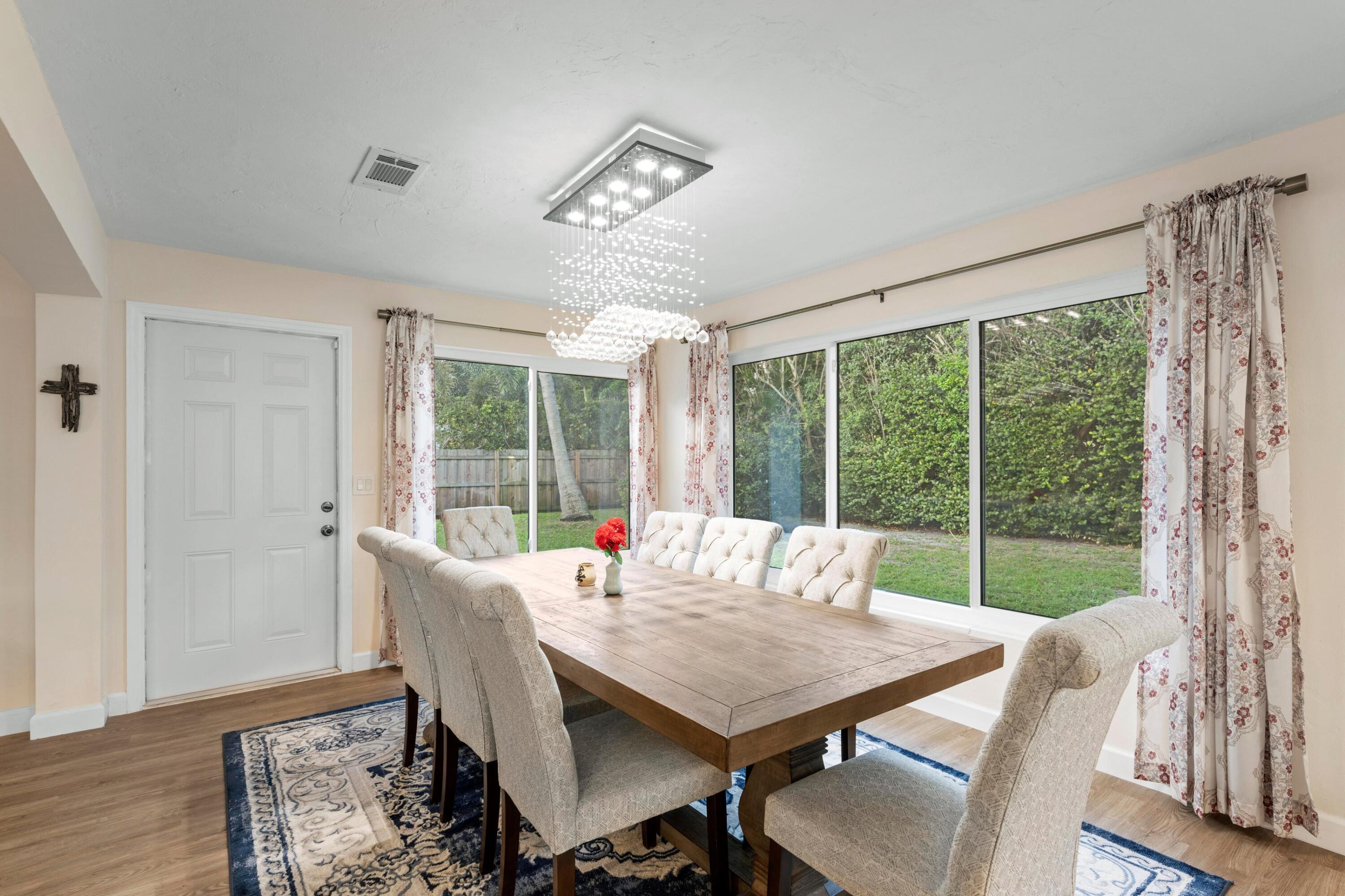 2861 SW 9th Boynton Beach, FL 33435