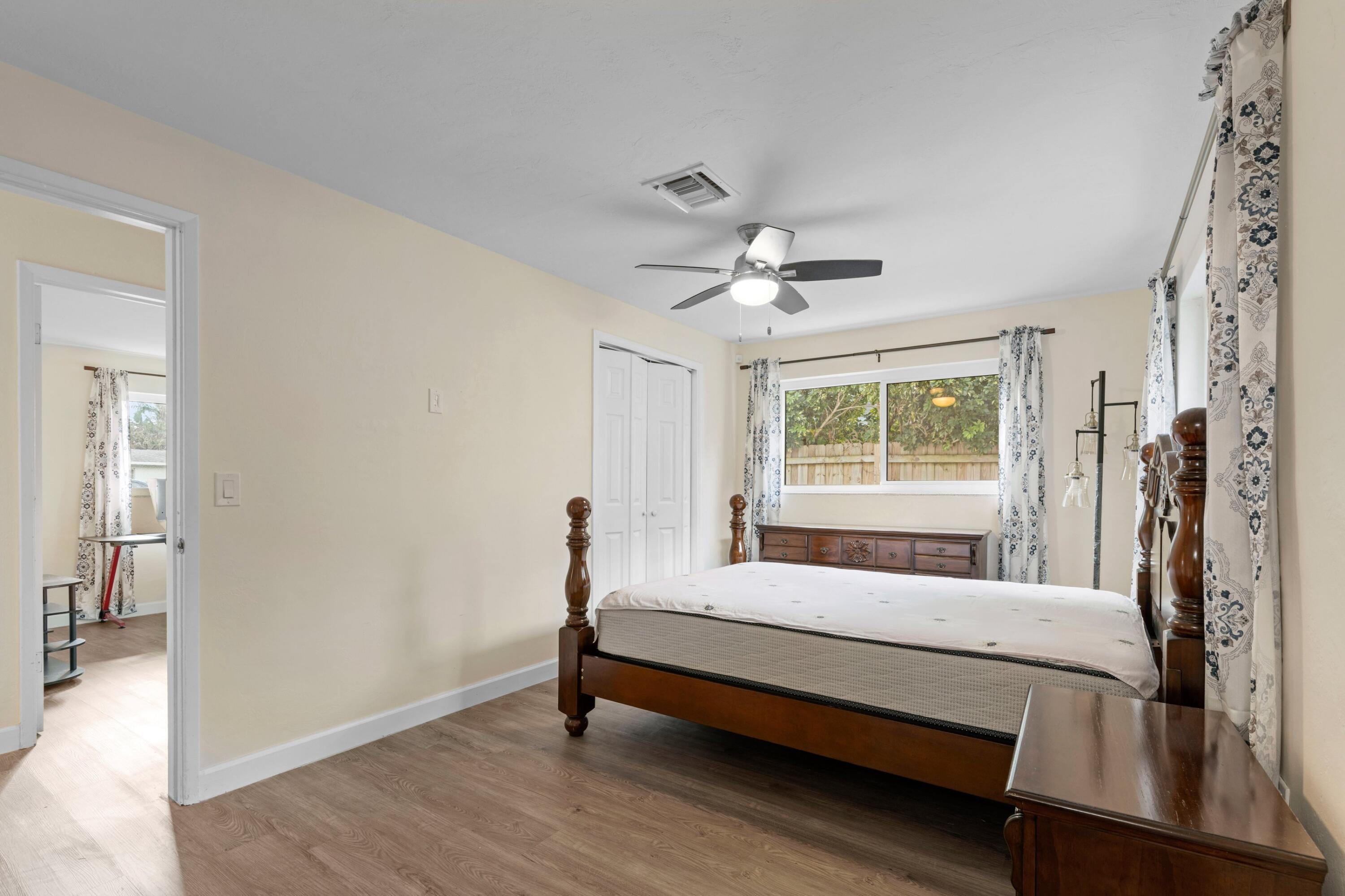 2861 SW 9th Boynton Beach, FL 33435