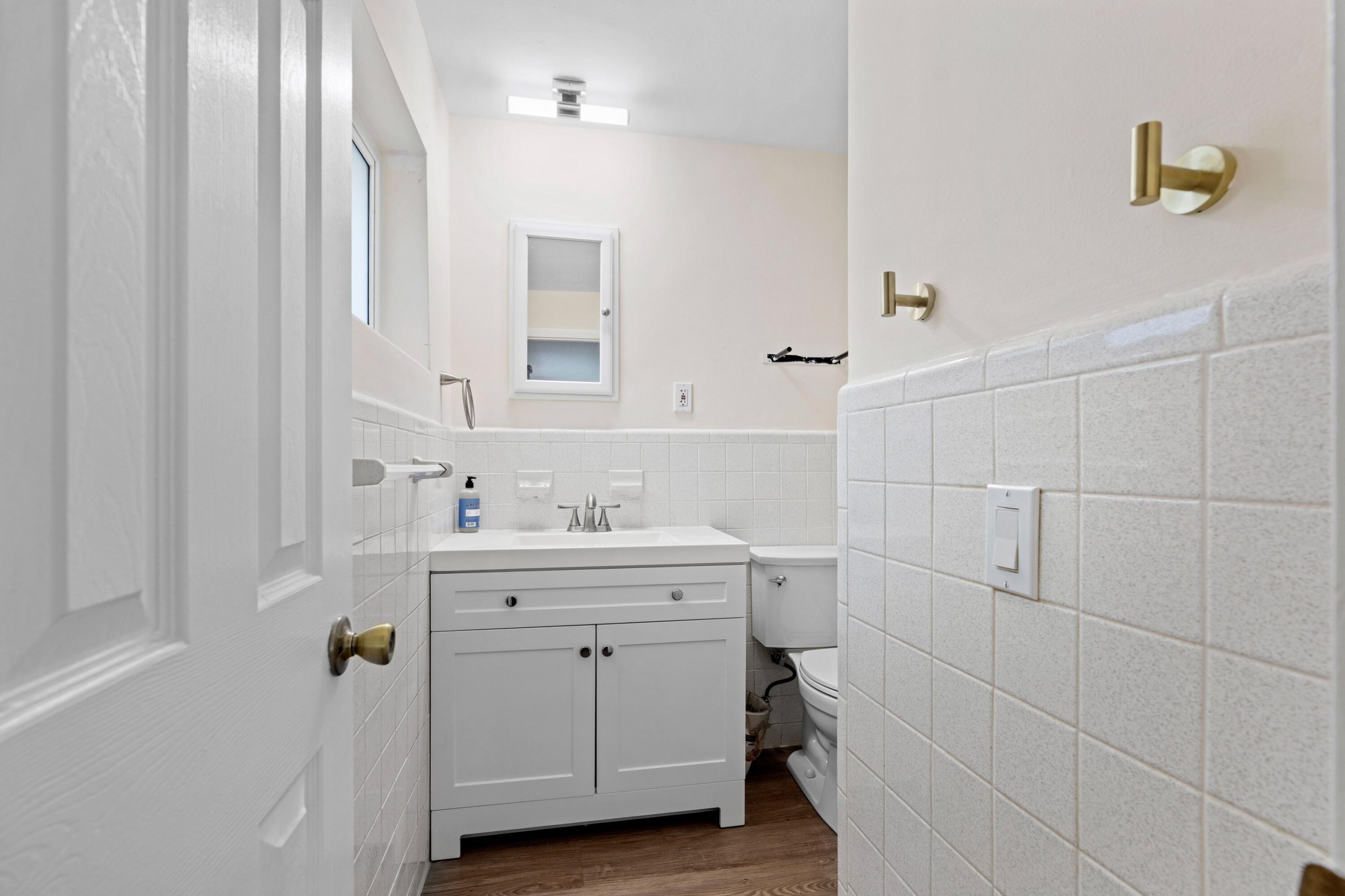 2861 SW 9th Boynton Beach, FL 33435