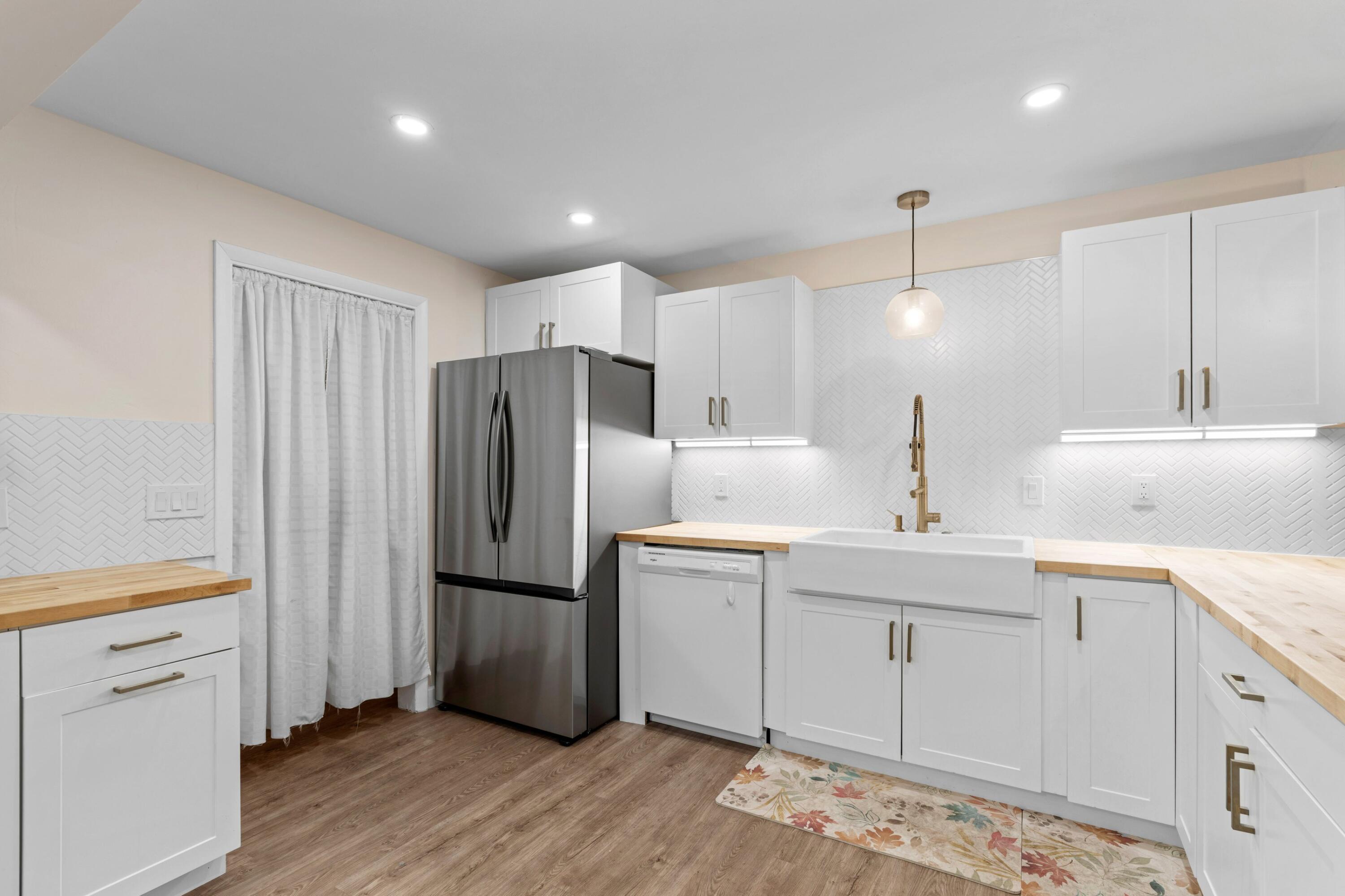 2861 SW 9th Boynton Beach, FL 33435