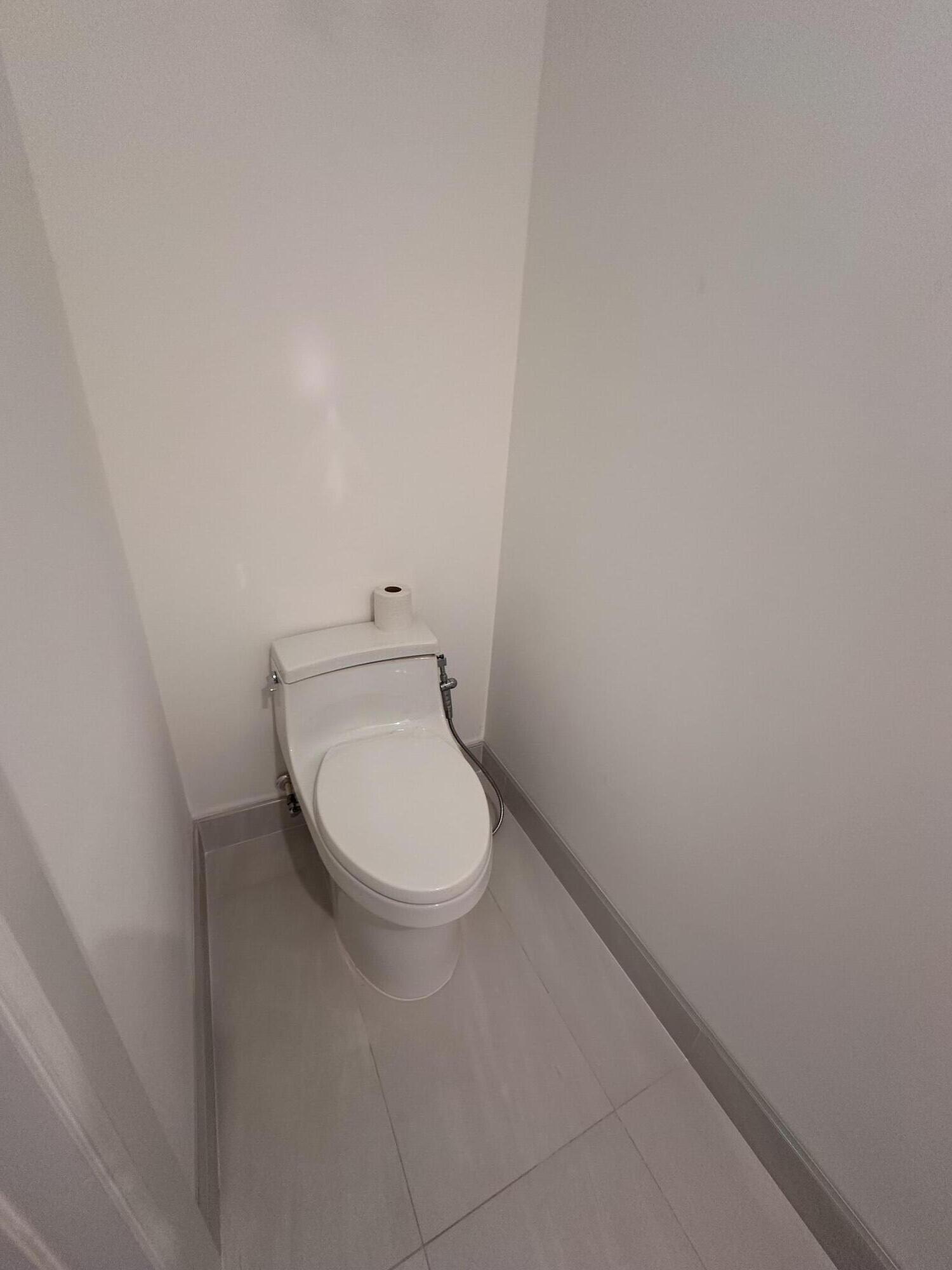 6000 N Ocean Dr #2n Hollywood, FL 33019